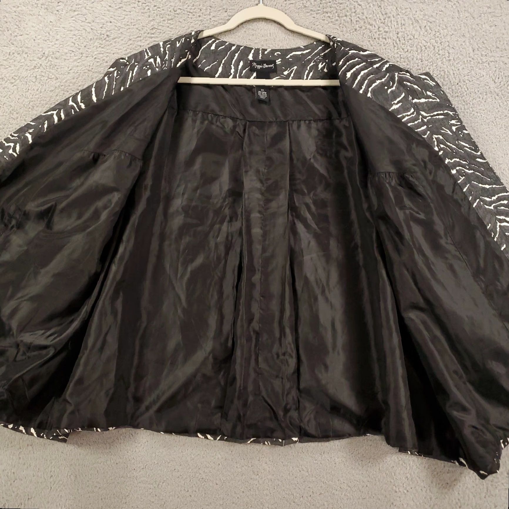 Vintage Womens Jacket 3X Black Shimmer Button Up Lined Nylon 3/4 Sleeve Maggie Barnes Plus Size 26W 28W Coat/Outerwear Size XXL / US 16-18 / IT 52-54 - 5 Thumbnail