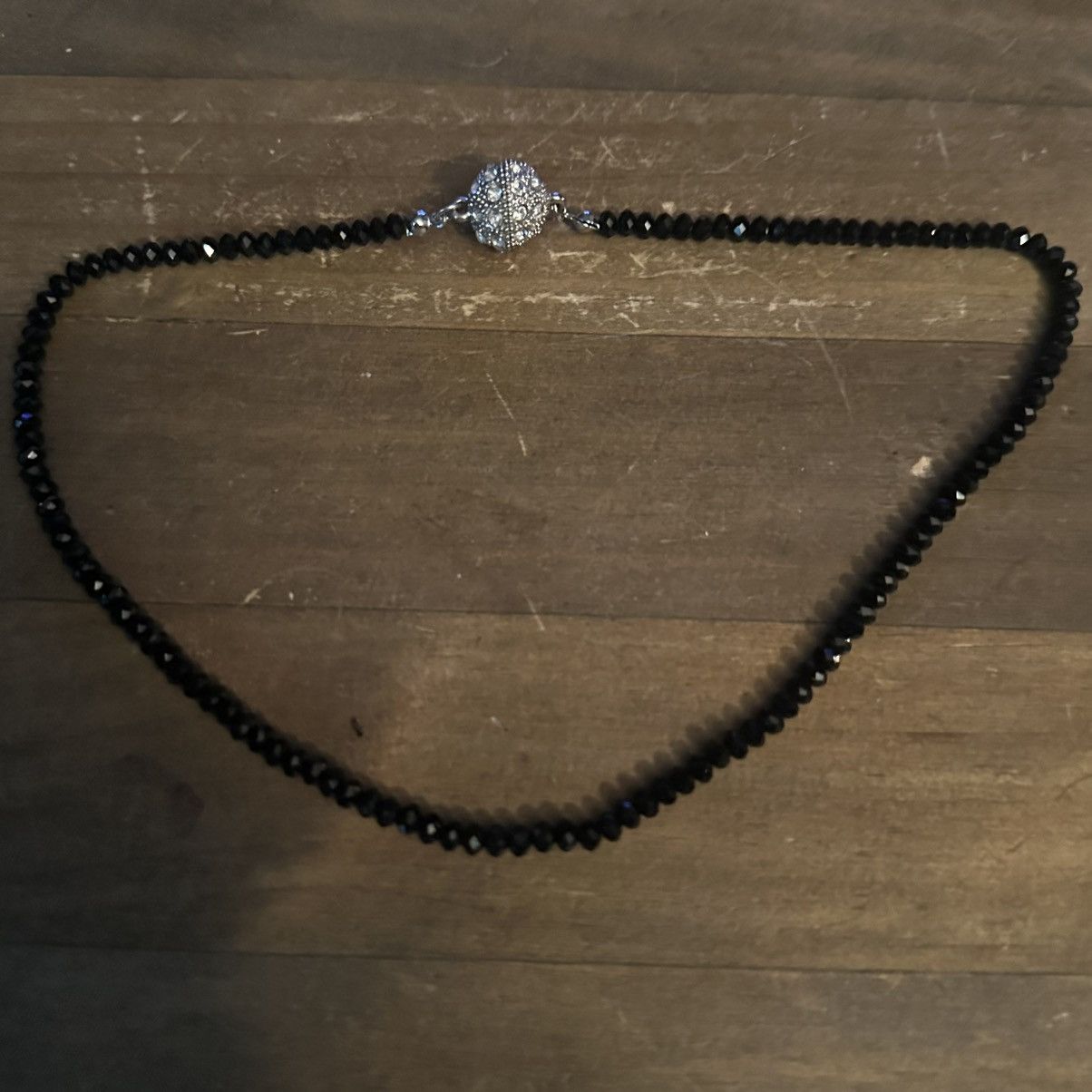 Vintage Vintage black crystal bead paved clasp necklace Size ONE SIZE - 2 Thumbnail