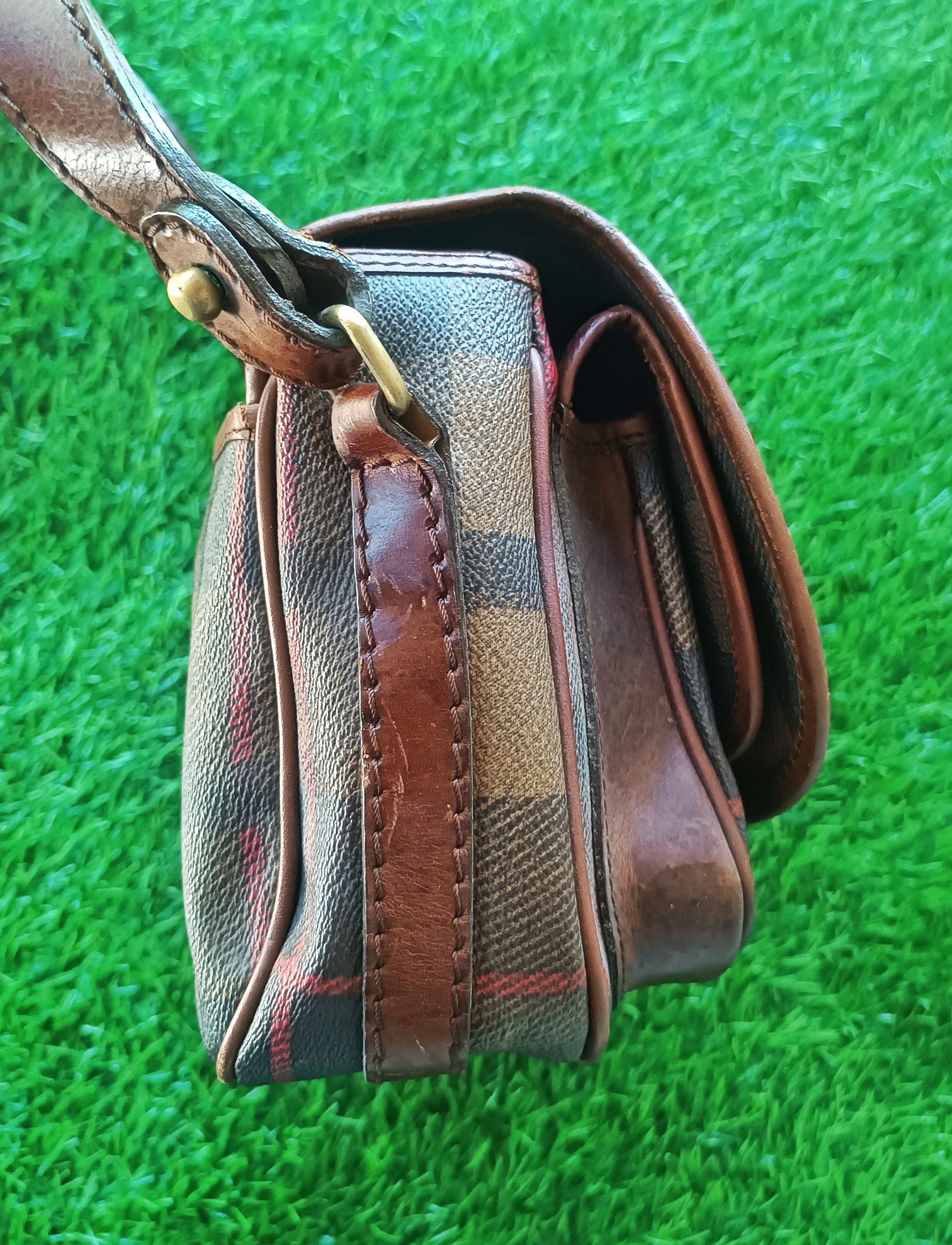 Leather × Vintage GIAMAX VINTAGE CHECK MONOGRAM LEATHER SLING BAG Size ONE SIZE - 10 Thumbnail