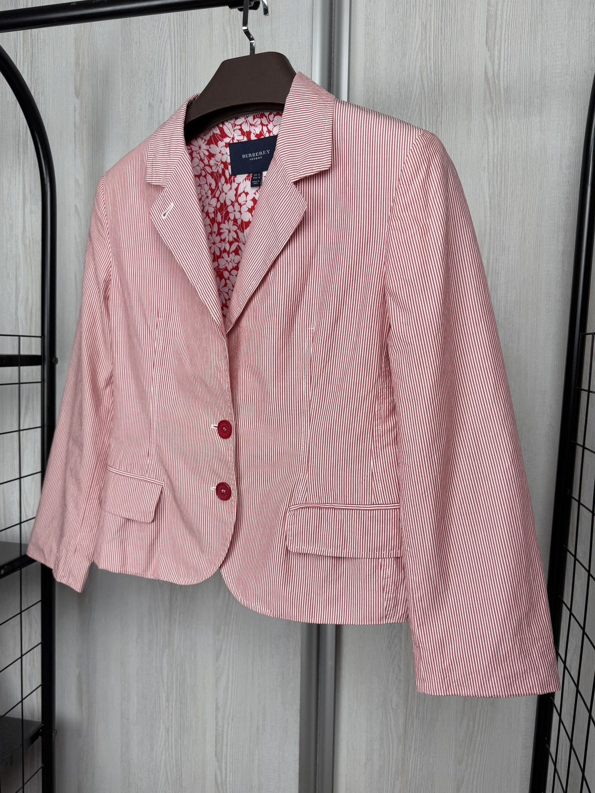 Burberry Burberry London Red Striped cotton made in Italy blazer US10 Size L / US 10 / IT 46 - 5 Thumbnail