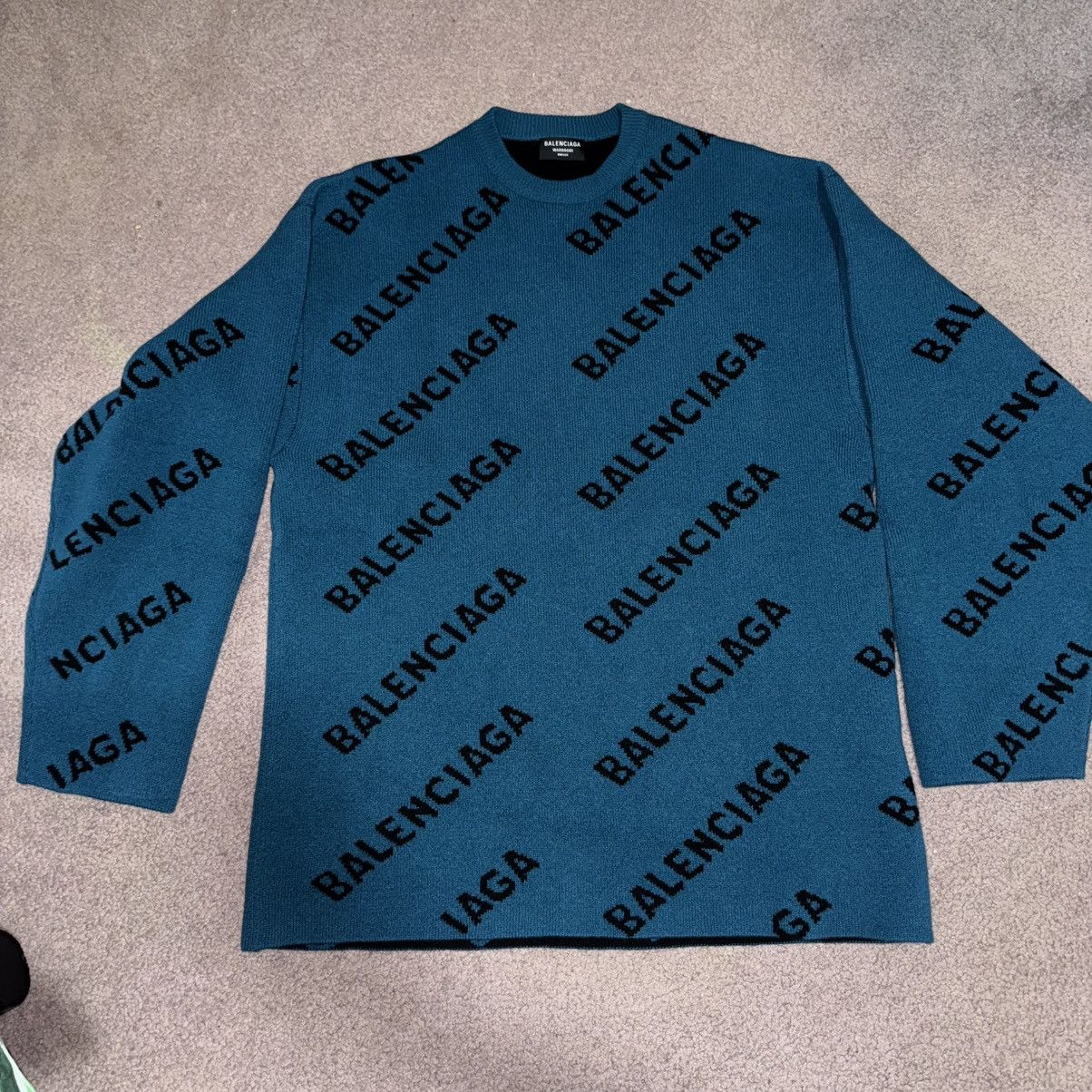 Balenciaga Balenciaga FW21 All Over Logo Wool Sweater Petrol Blue Size US L / EU 52-54 / 3 - 1 Thumbnail