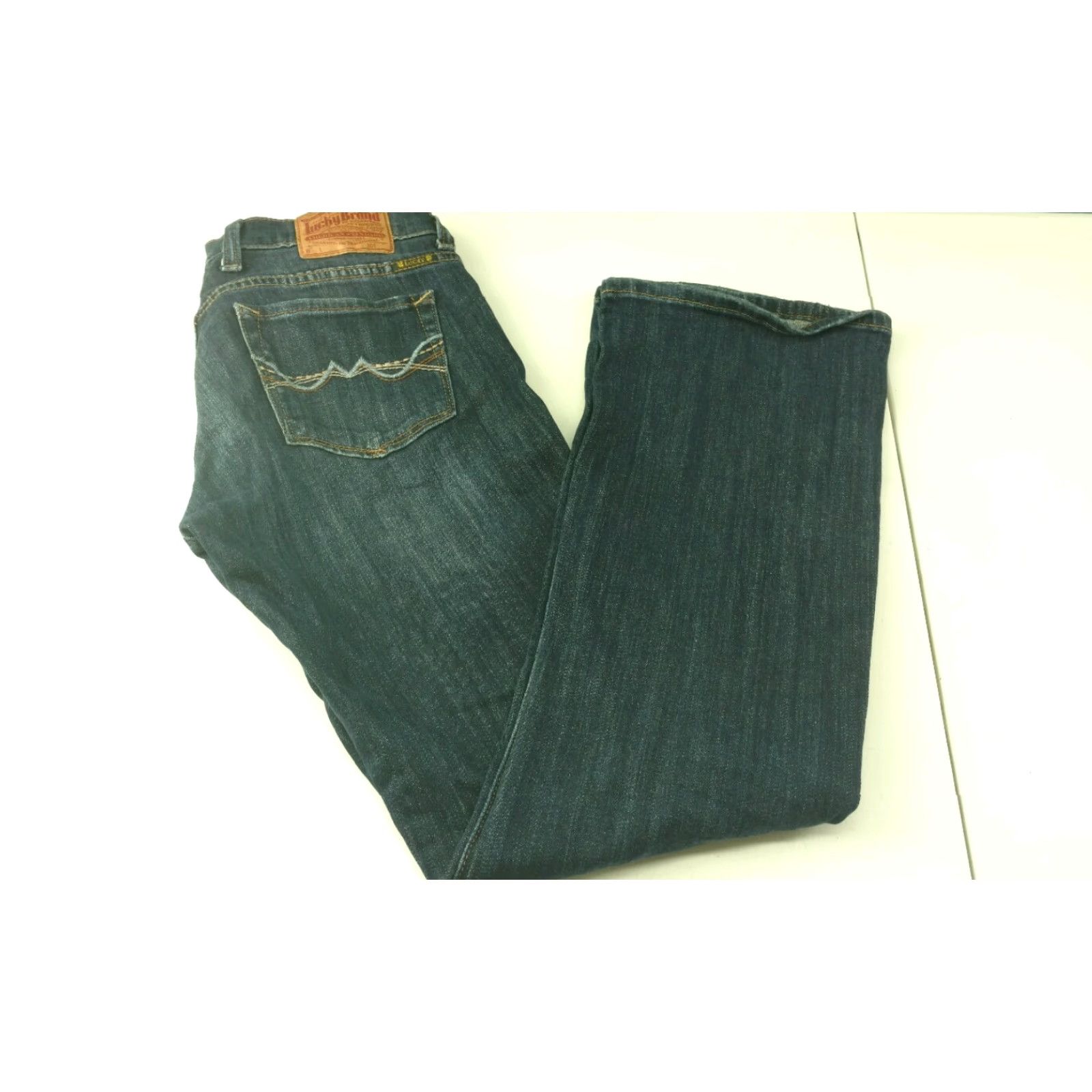Lucky Brand Womens Lucky Brand Jeans Boot Cut 4 Regular Inseam 30 Blue Cotton Blend Spandex Medium Wash Vintage No Size 27" / US 4 / IT 40 - 3 Thumbnail