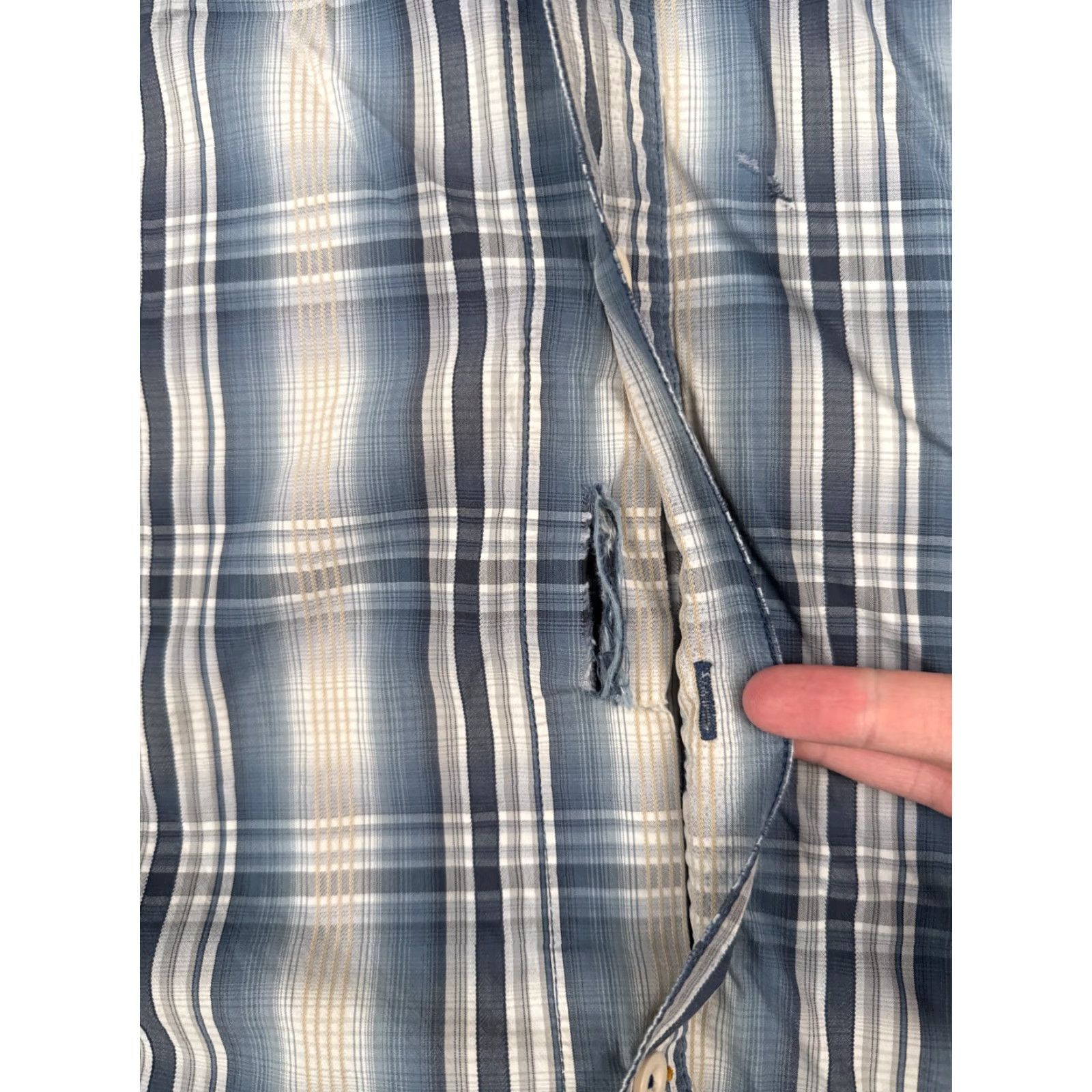 Carhartt Carhartt Shirt Men M Blue Plaid Cotton Button Up Short Sleeve Vented Casual Workwear All Seasons Pockets Button-Up Mens Regular Shirt Size US M / EU 48-50 / 2 - 6 Thumbnail