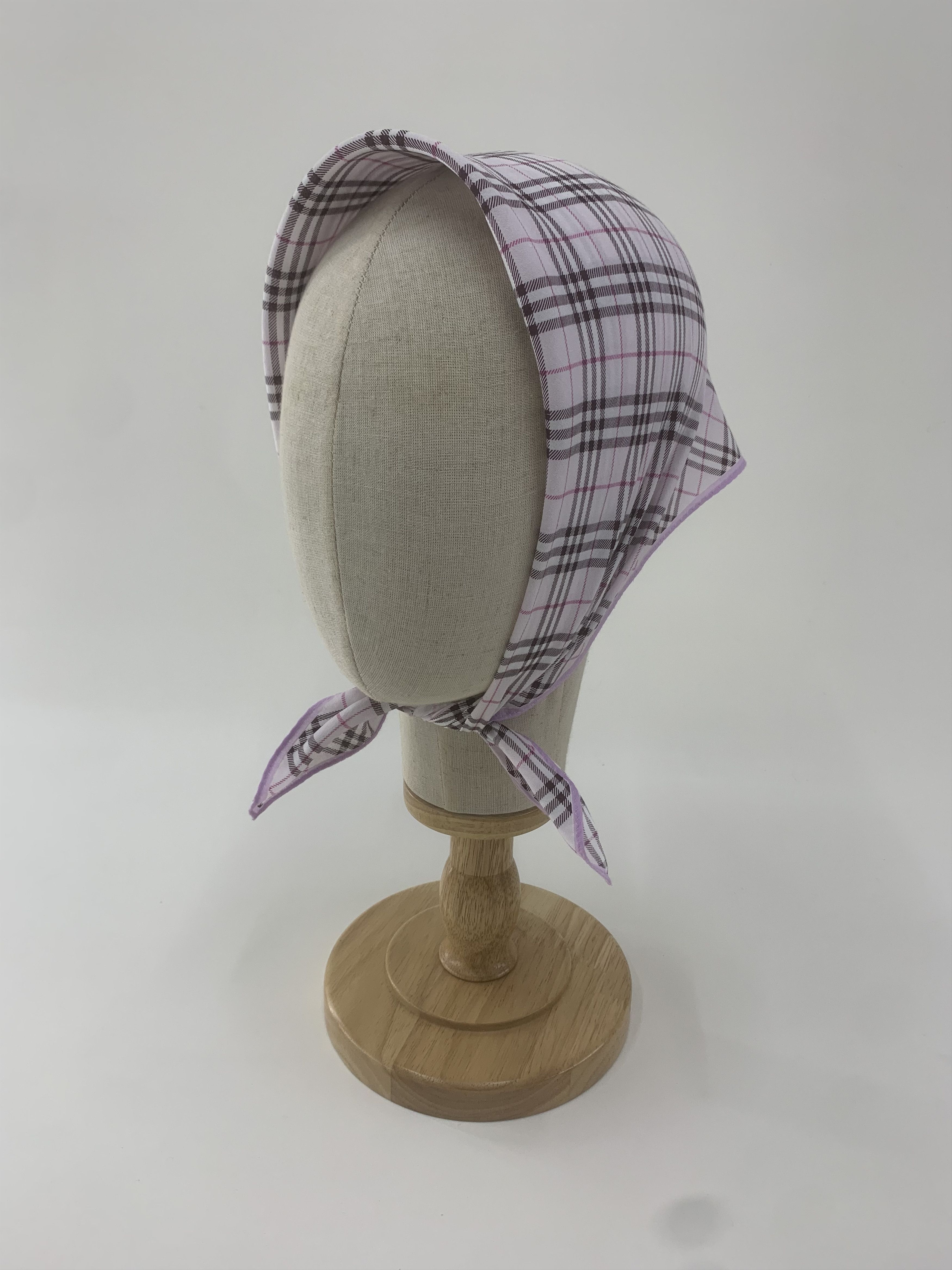 Burberry Burberry Handkerchief Bandana Neckerchief Square TB1135 Size ONE SIZE - 1 Thumbnail