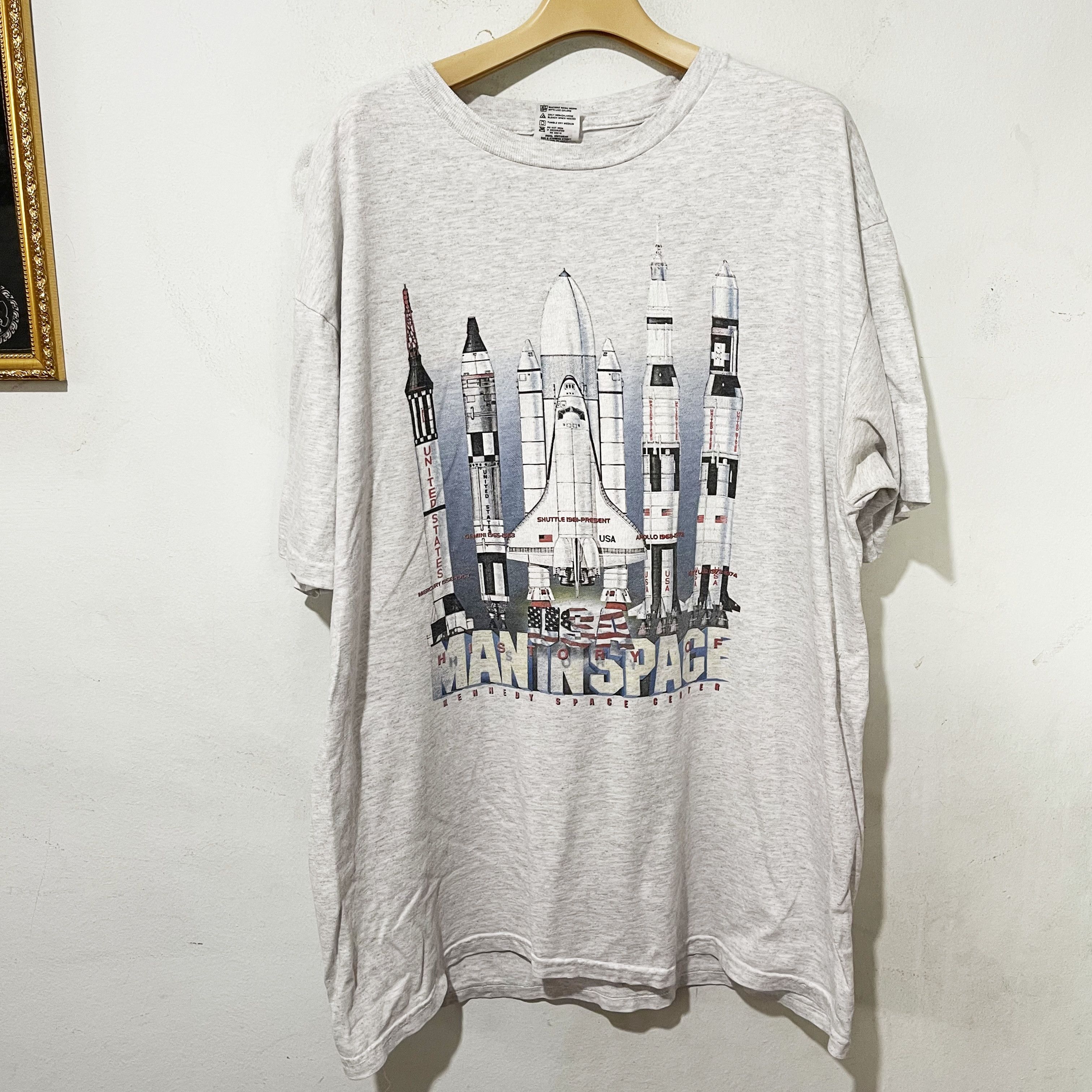 NASA Vintage 90s Space History T-Shirt Size US XL / EU 56 / 4 - 1 Thumbnail