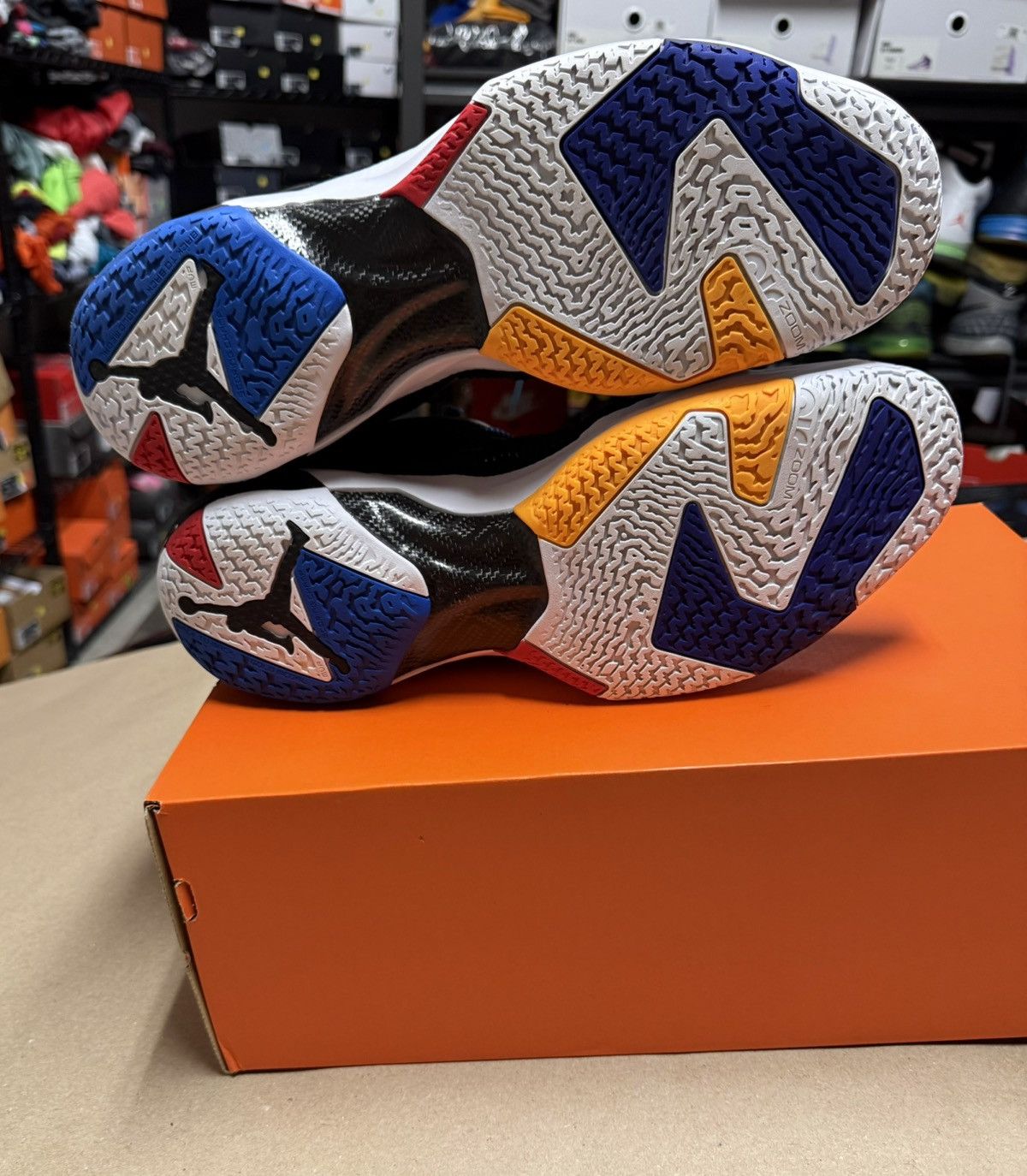 Jordan Brand Nike Air Jordan 37 Low Nothing But Net men’s size 14 Rare! Size US 14 / EU 47 - 5 Thumbnail