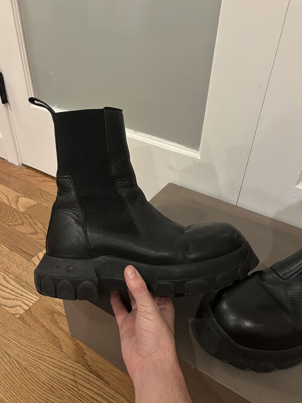 Rick Owens Rick Owens black beetle bozo tractor boots Size US 10 / EU 43 - 4 Thumbnail