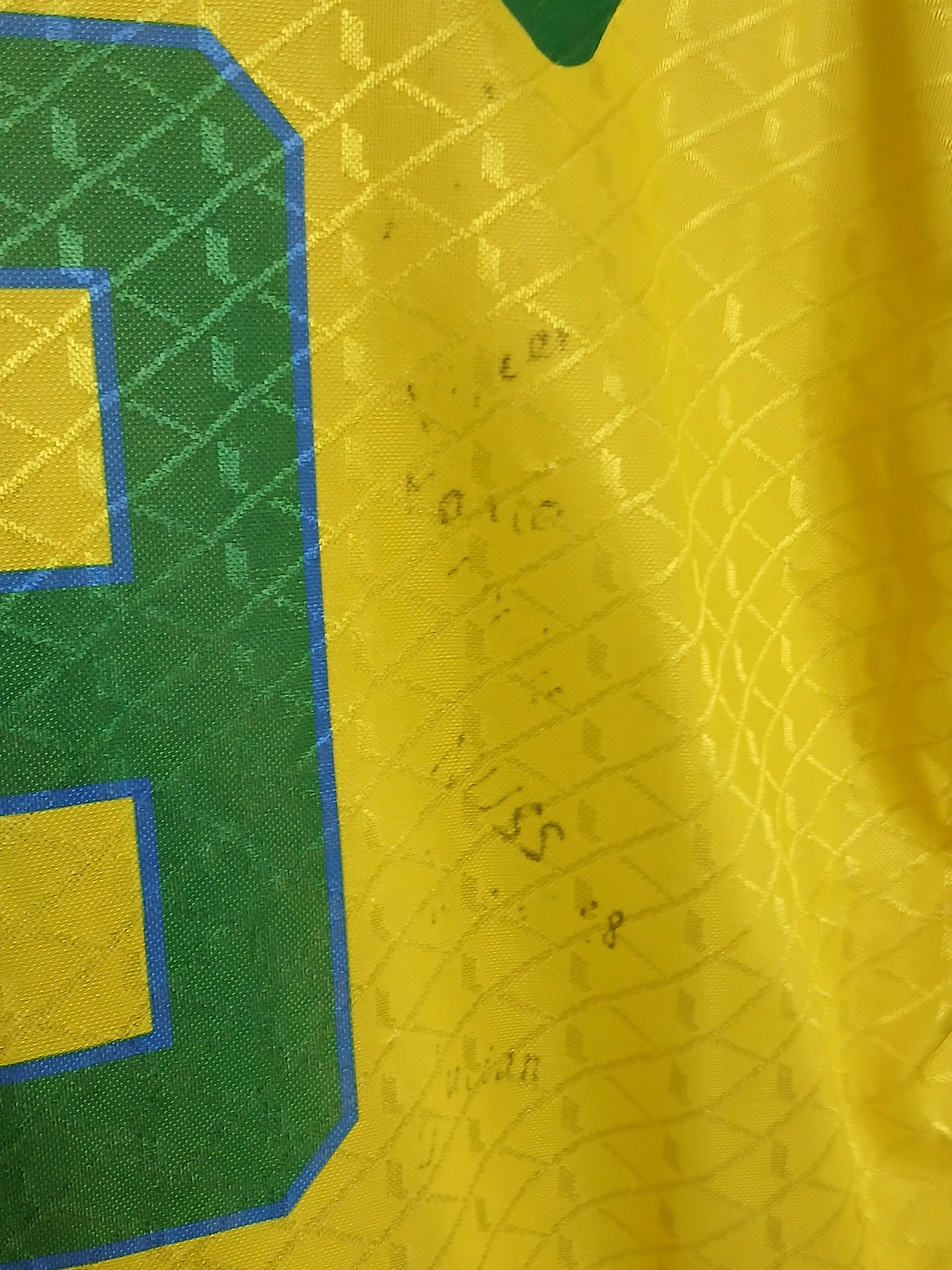Vintage Brazil National Football Team Ronaldo Jersey T-Shirt Size US XXL / EU 58 / 5 - 10 Thumbnail