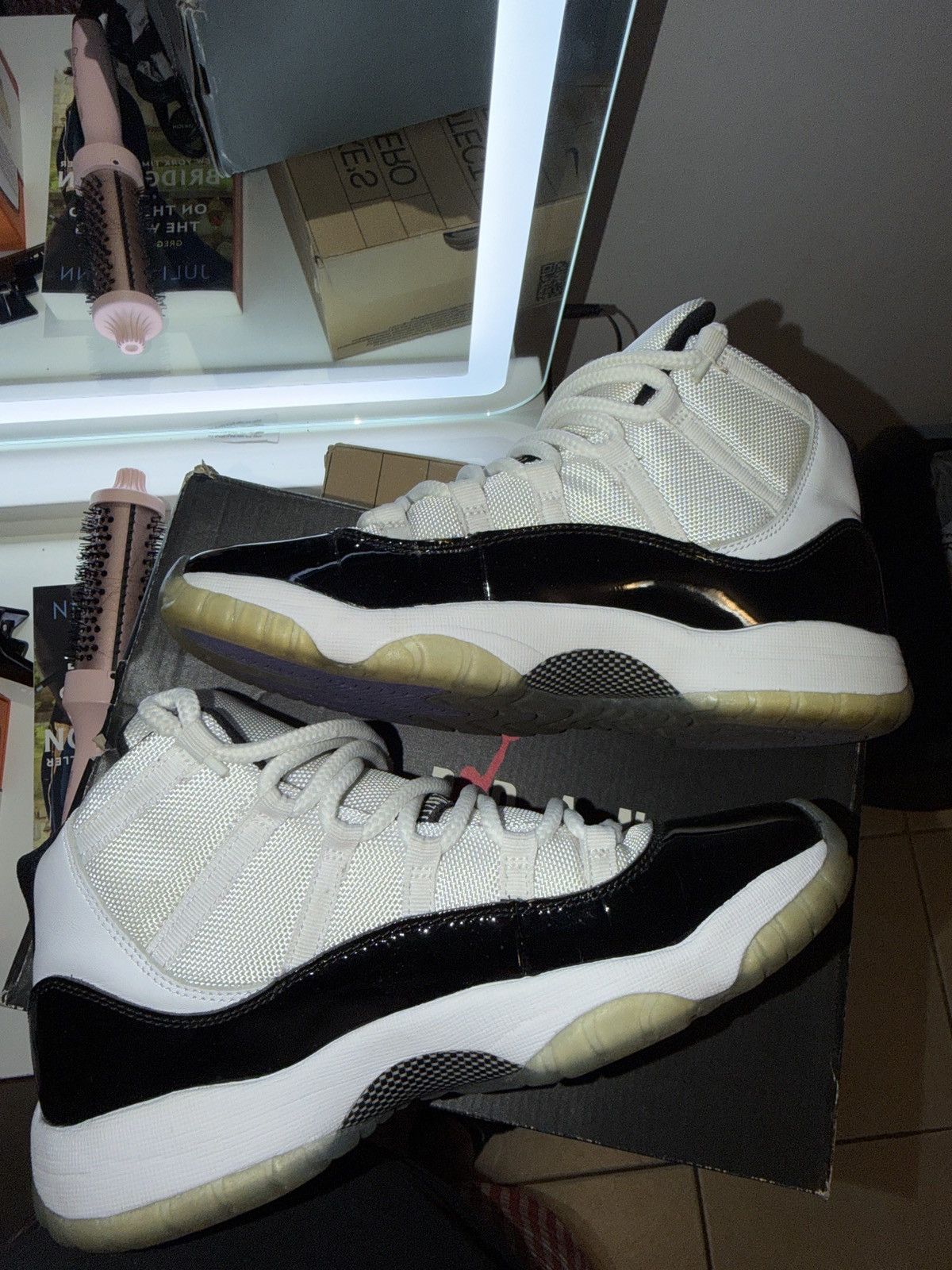 Jordan Brand Air Jordan 11 Retro 'Concord' 2018 Size US 7 / EU 40 - 3 Thumbnail
