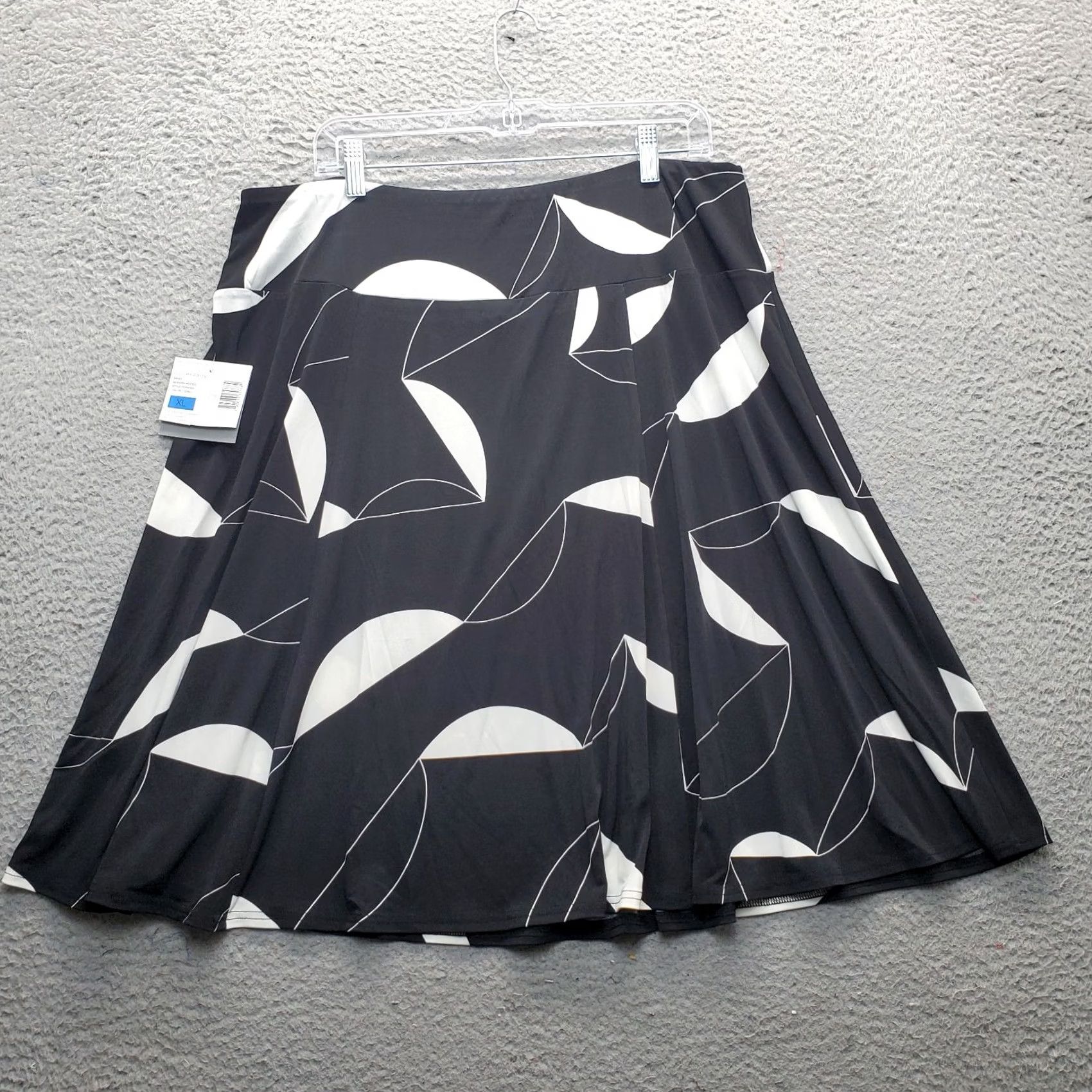 Vintage Sag Harbor Women Skirt XS XL Multi Geometric Stretch polyester Midi fabric Maxi? Size 40" / US 18 - 2 Thumbnail