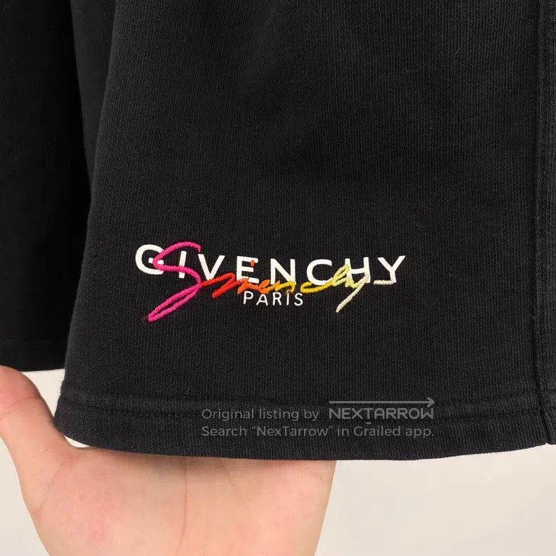Givenchy Givenchy SizeM Colorful Cursive Lettering Short Pants Size US 30 / EU 46 - 5 Thumbnail