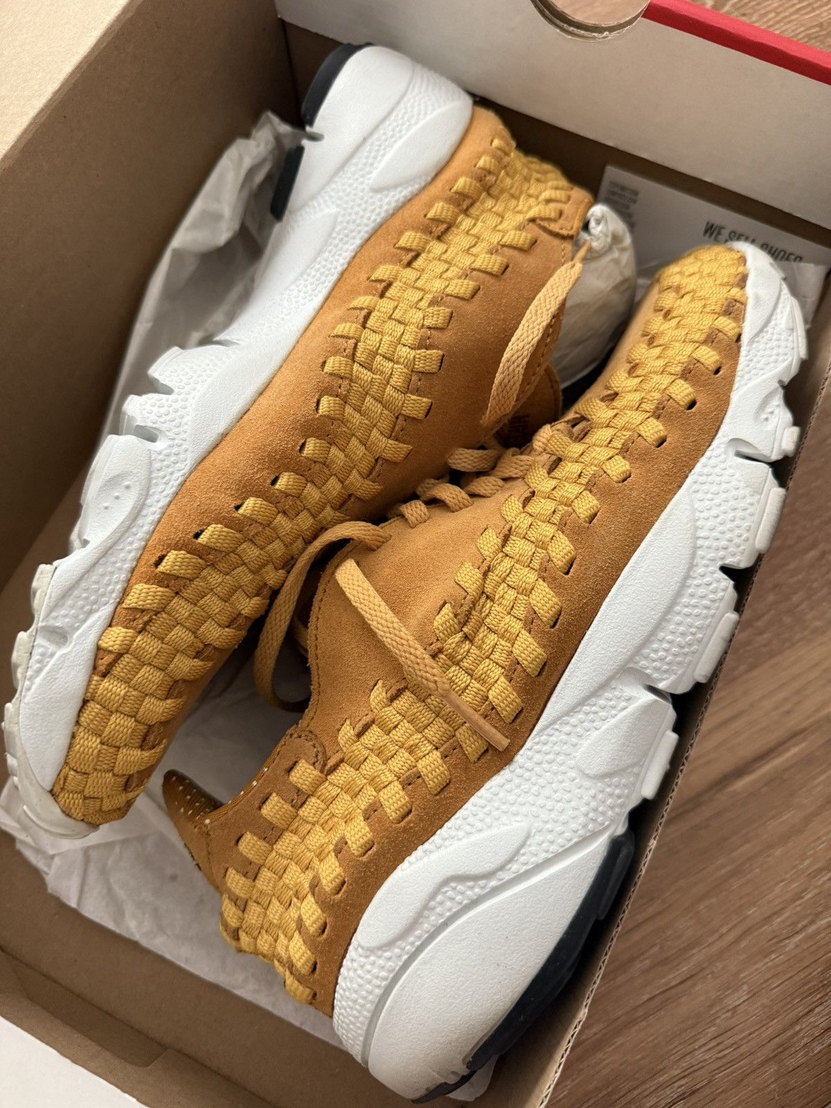 Nike Nike Air Footscape Woven NM Desert Ochre Size US 8 / EU 41 - 6 Thumbnail