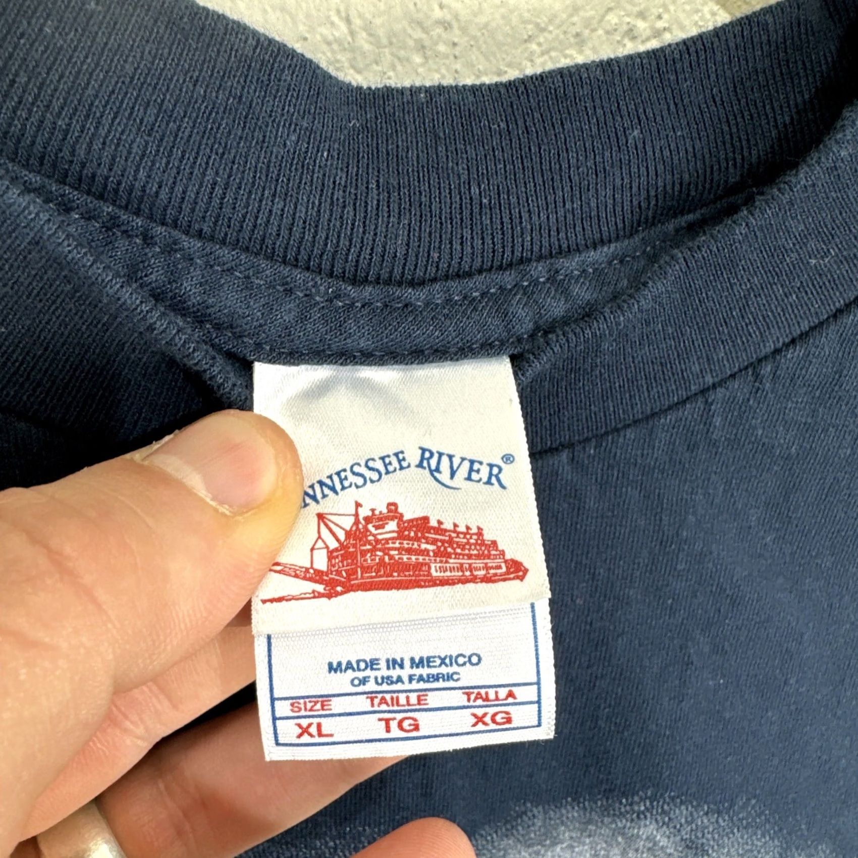 Vintage Vintage Freshwater Bass Fishing Shirt, XL, Blue Graphic, Mens, Unisex Size US XL / EU 56 / 4 - 3 Thumbnail
