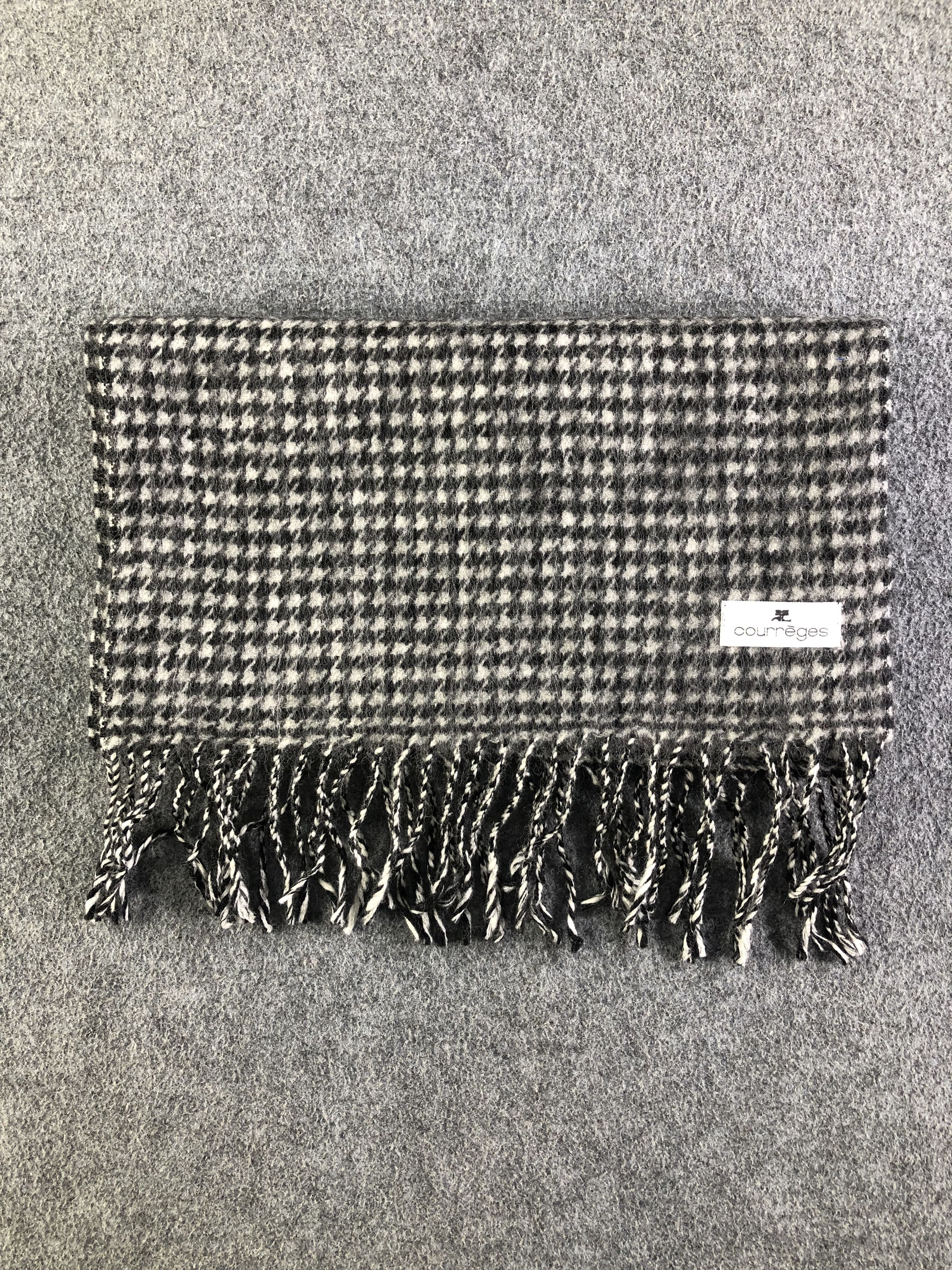 Courreges Courreges Scarf / Muffler / Neckwear SS1248 Size ONE SIZE - 6 Thumbnail