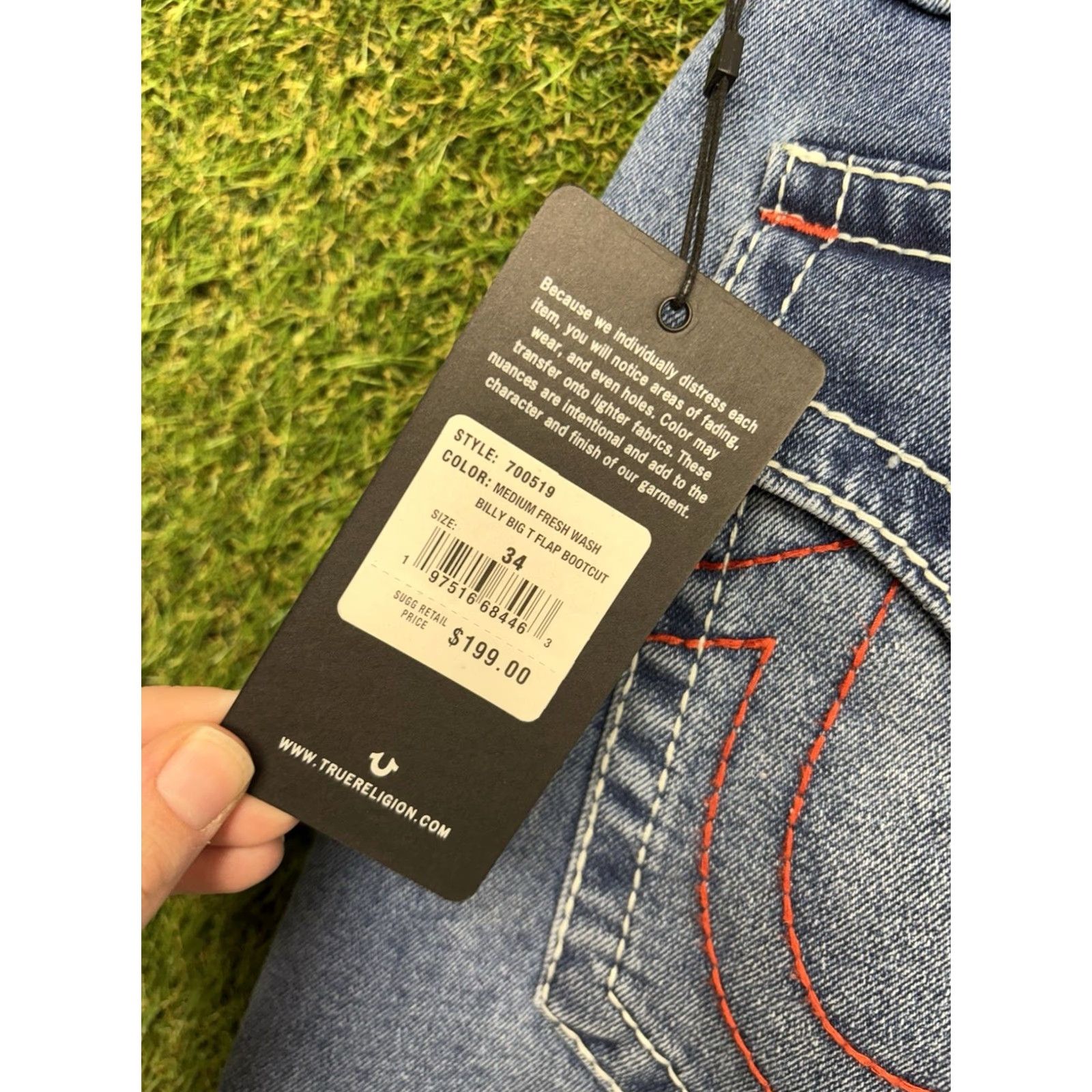 True Religion True Religion Jeans Mens 34x32 Billy Relaxed Bootcut Denim 700519 NWT Blue Leather Logo Pocket Zipper 5-Pocket Casual Classic Regular Mens Jeans Size US 34 / EU 50 - 4 Thumbnail