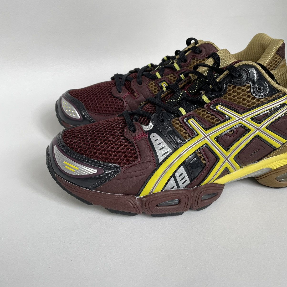 Asics × Kiko Kostadinov Rum Raisin UB5-S Gel-Nimbus 9 Size US 10 / EU 43 - 7 Thumbnail
