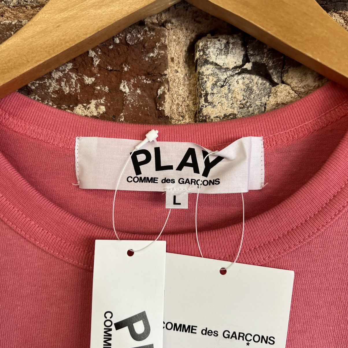 Comme des Garcons PLAY Comme Des Garçons PLAY Pink Tee Size US L / EU 52-54 / 3 - 3 Thumbnail