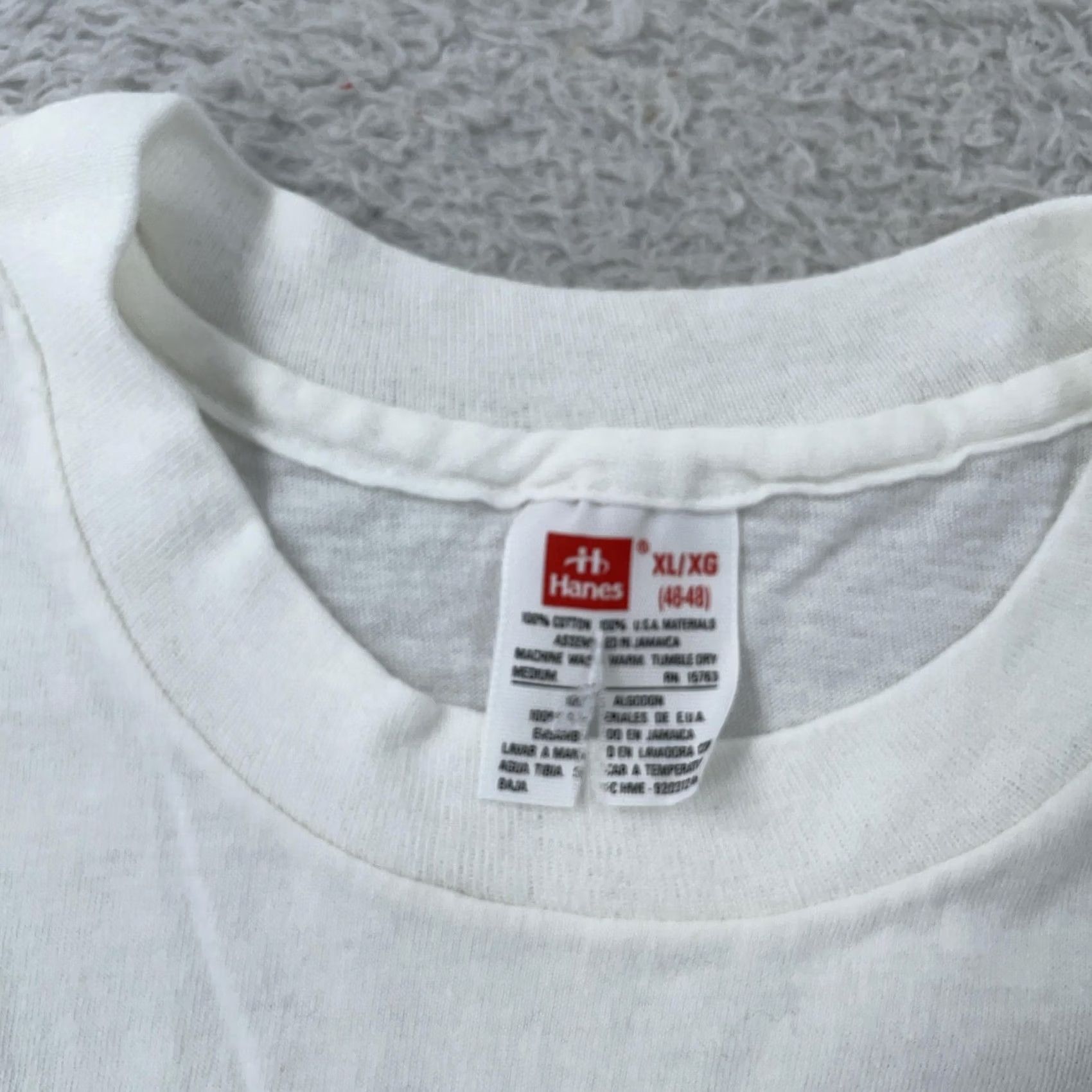 Hanes VINTAGE Hanes Shirt Men M White Crew Neck Short Sleeve Cotton Basic Tee Size US M / EU 48-50 / 2 - 8 Thumbnail
