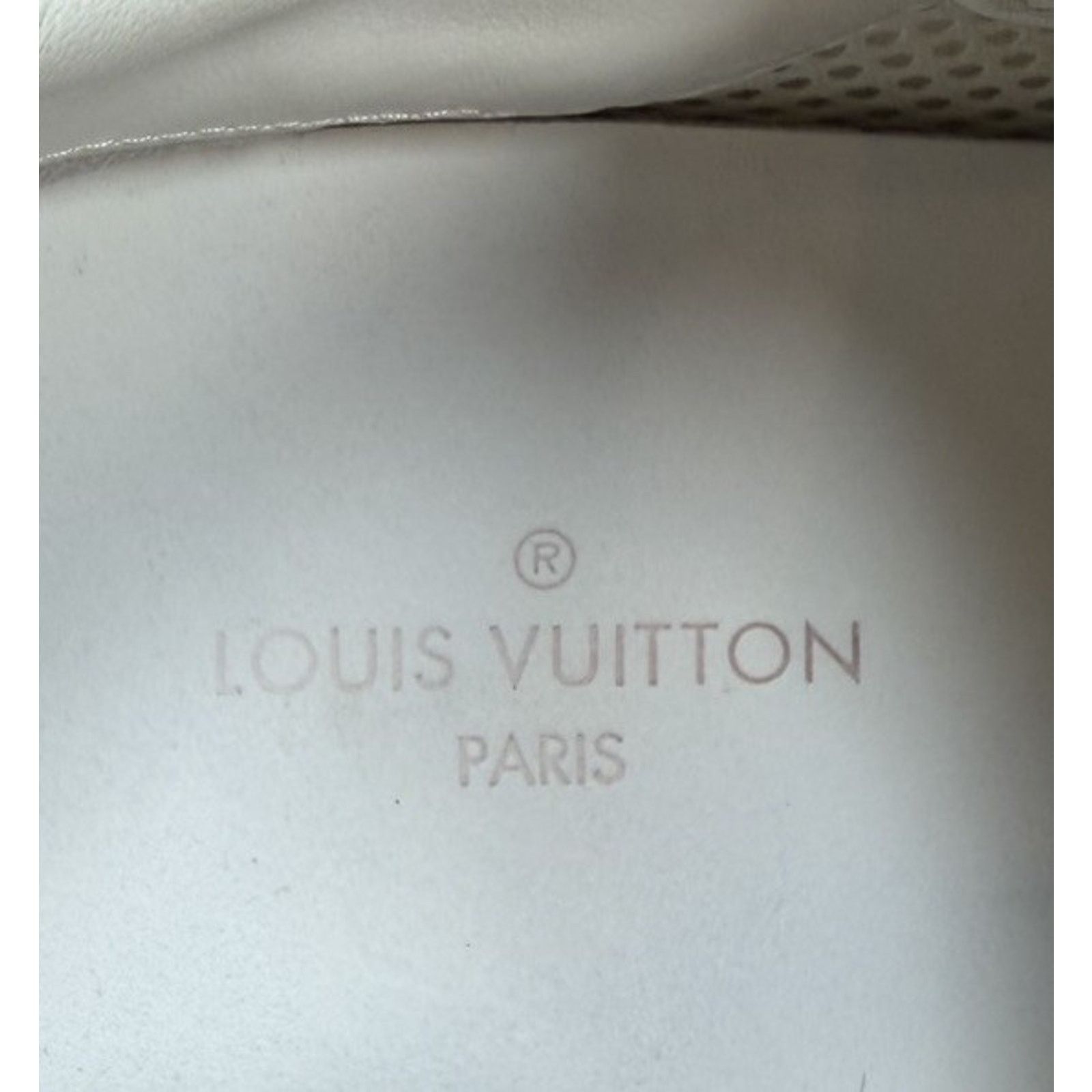 Louis Vuitton Size 7LV/8US - Louis Vuitton Run Away Monogram Size US 8 / EU 41 - 8 Thumbnail