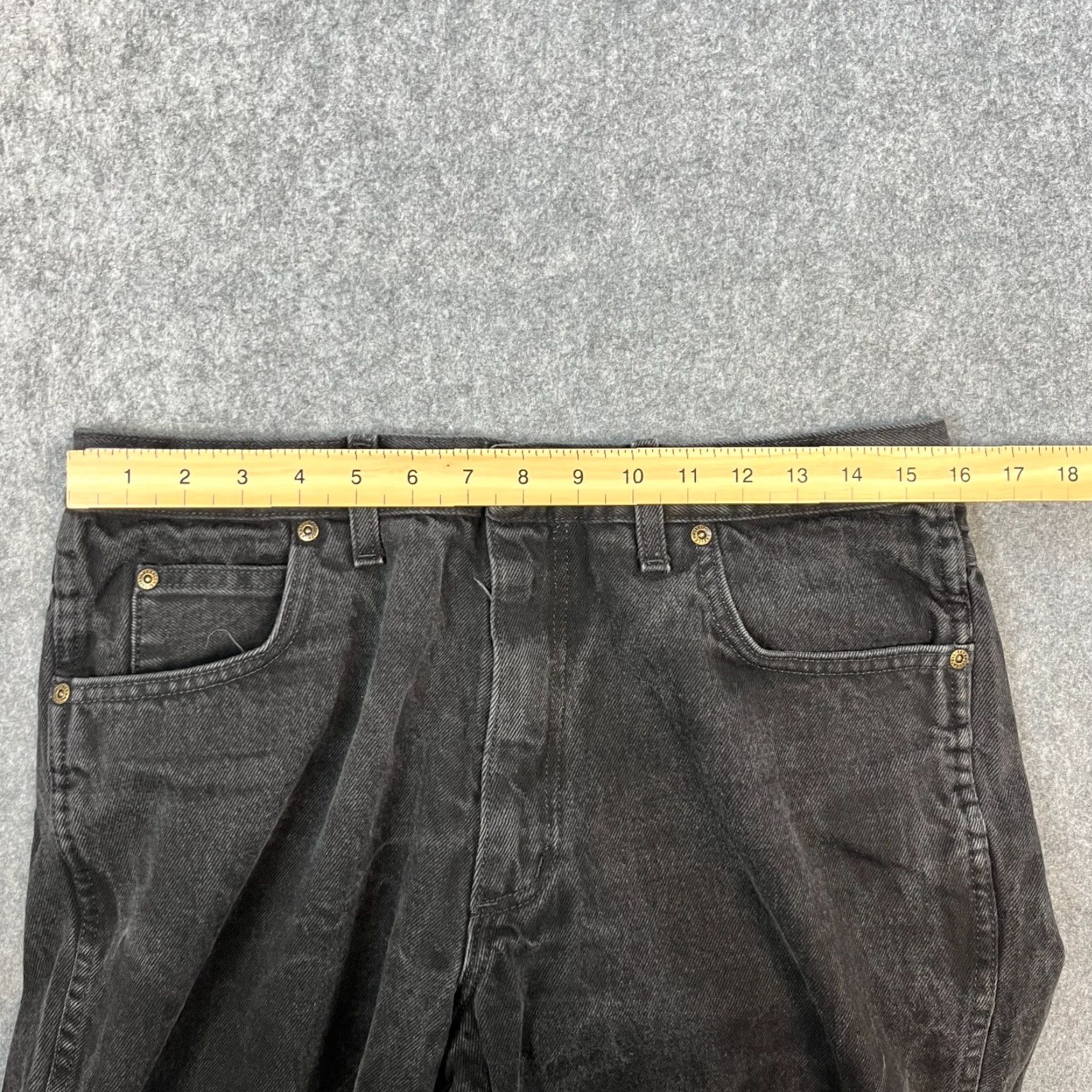 Wrangler VINTAGE Wrangler Jeans Relaxed Straight Grey Dark Wash 32 32 5-Pocket Denim Cotton Men Regular Jeans Wesern Cowboy - Mens Size US 32 / EU 48 - 6 Thumbnail