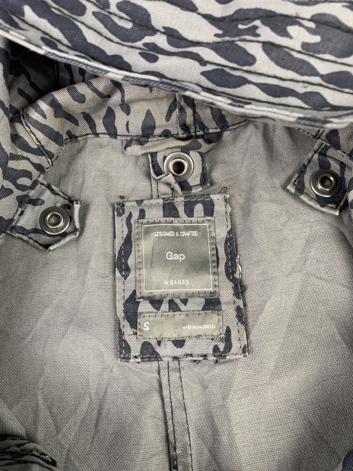 Gap 2000s Gap USA Snow Leopard Camo Fish Tail Parka Jacket Size US S / EU 44-46 / 1 - 9 Thumbnail