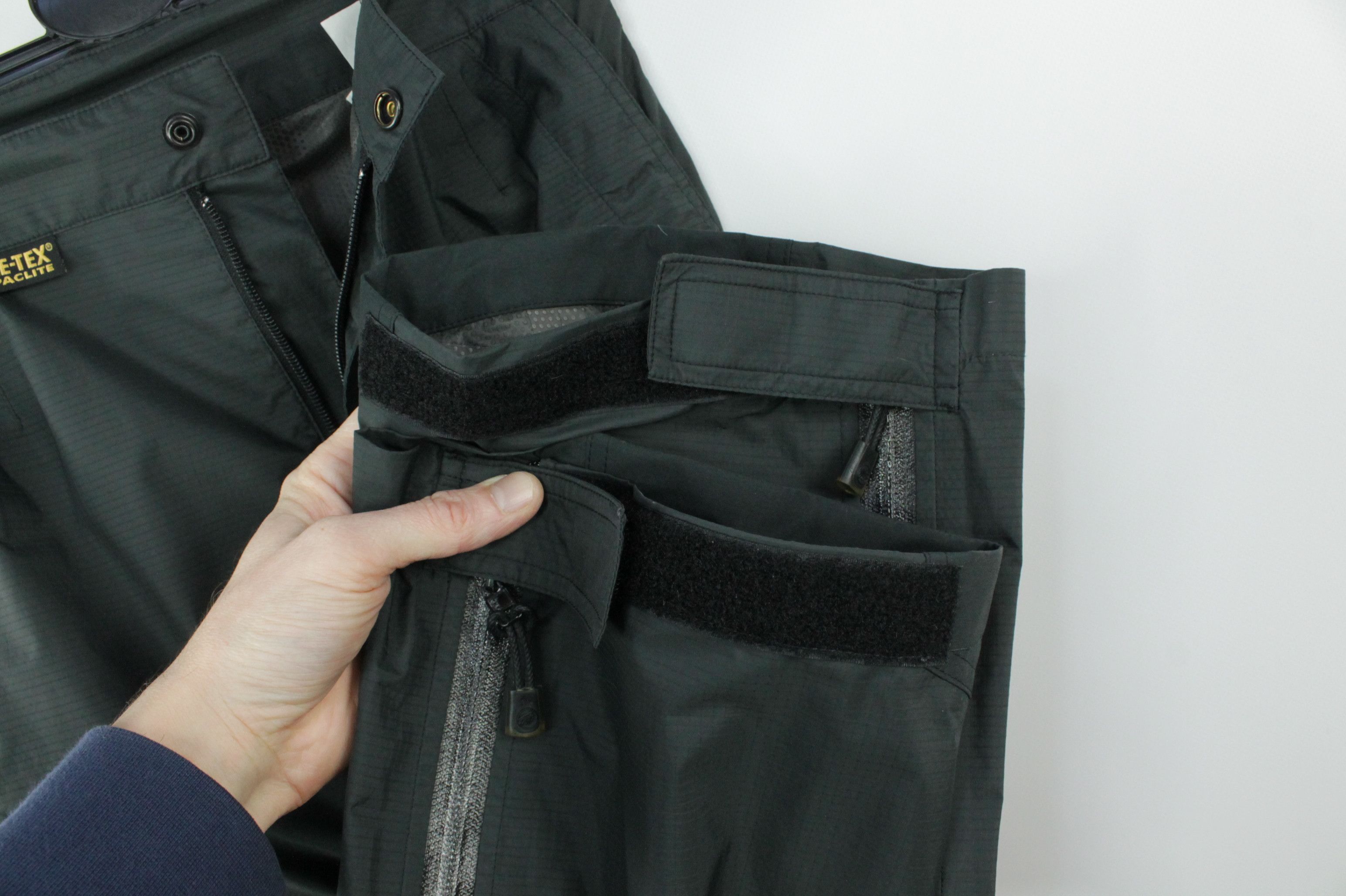 Mammut Mammut Paclite Gore-Tex Black Alpine Pants Men's Size US 26 / EU 42 - 6 Thumbnail