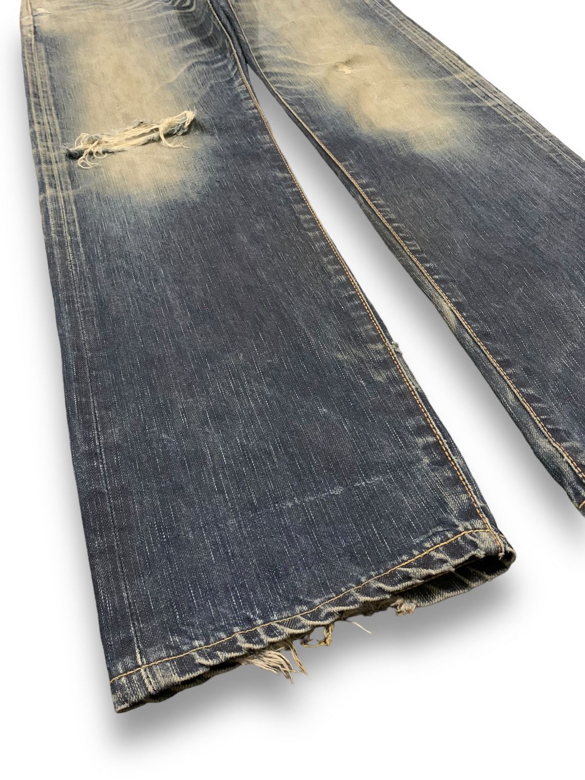 Edwin Vintage Edwin 503 Whiskers Mud Wash Loose Distressed Jeans Size US 33 - 9 Thumbnail