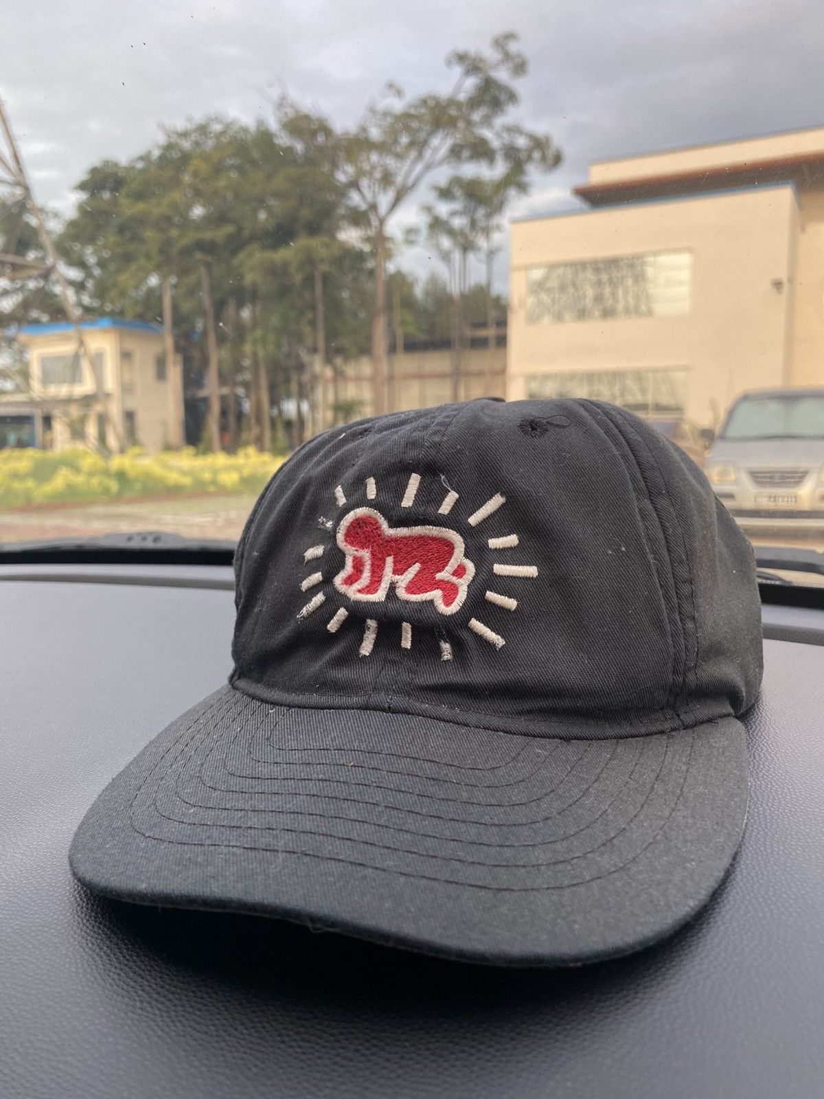 Keith Haring Rare 90s Keith Haring HAT Size ONE SIZE - 1 Thumbnail