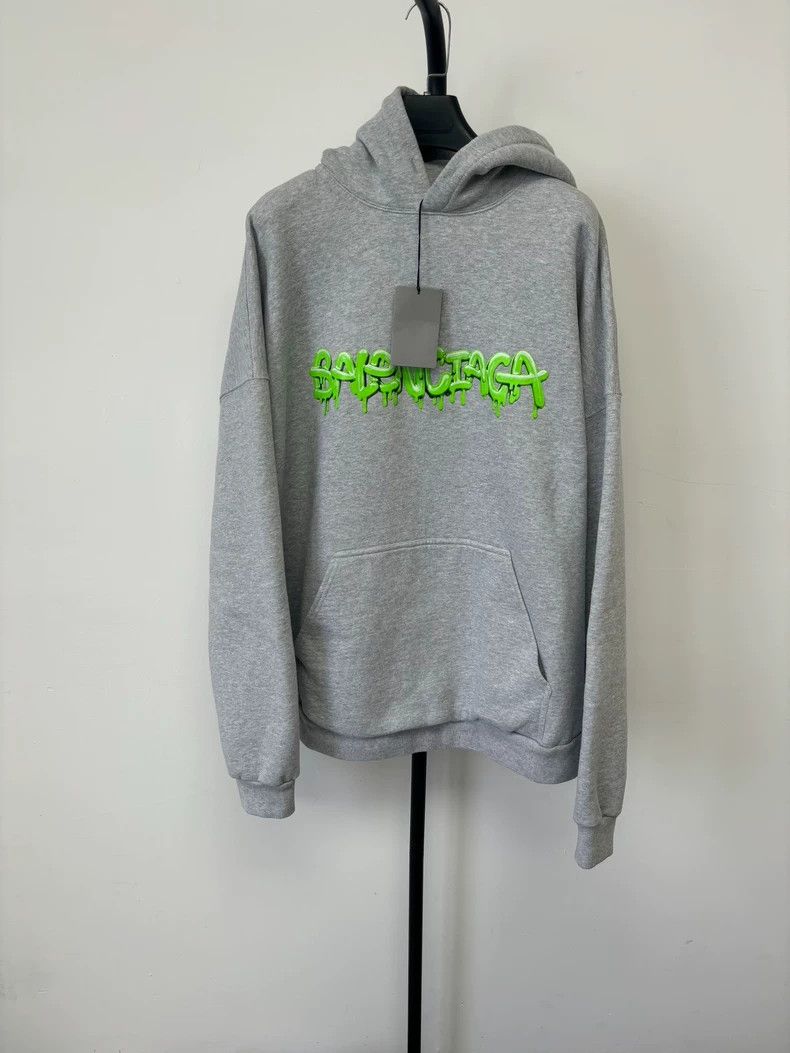 Balenciaga Balenciaga size 2 Solid Slime fleece sweatshirt without dra Size US M / EU 48-50 / 2 - 1 Thumbnail