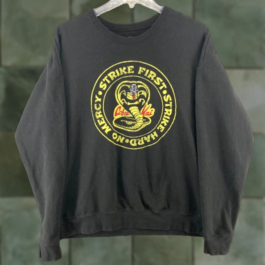 Ripple Junction Ripple Junction Sweatshirt Mens Large Black Cobra Kai Strike First Size US S / EU 44-46 / 1 - 1 Thumbnail