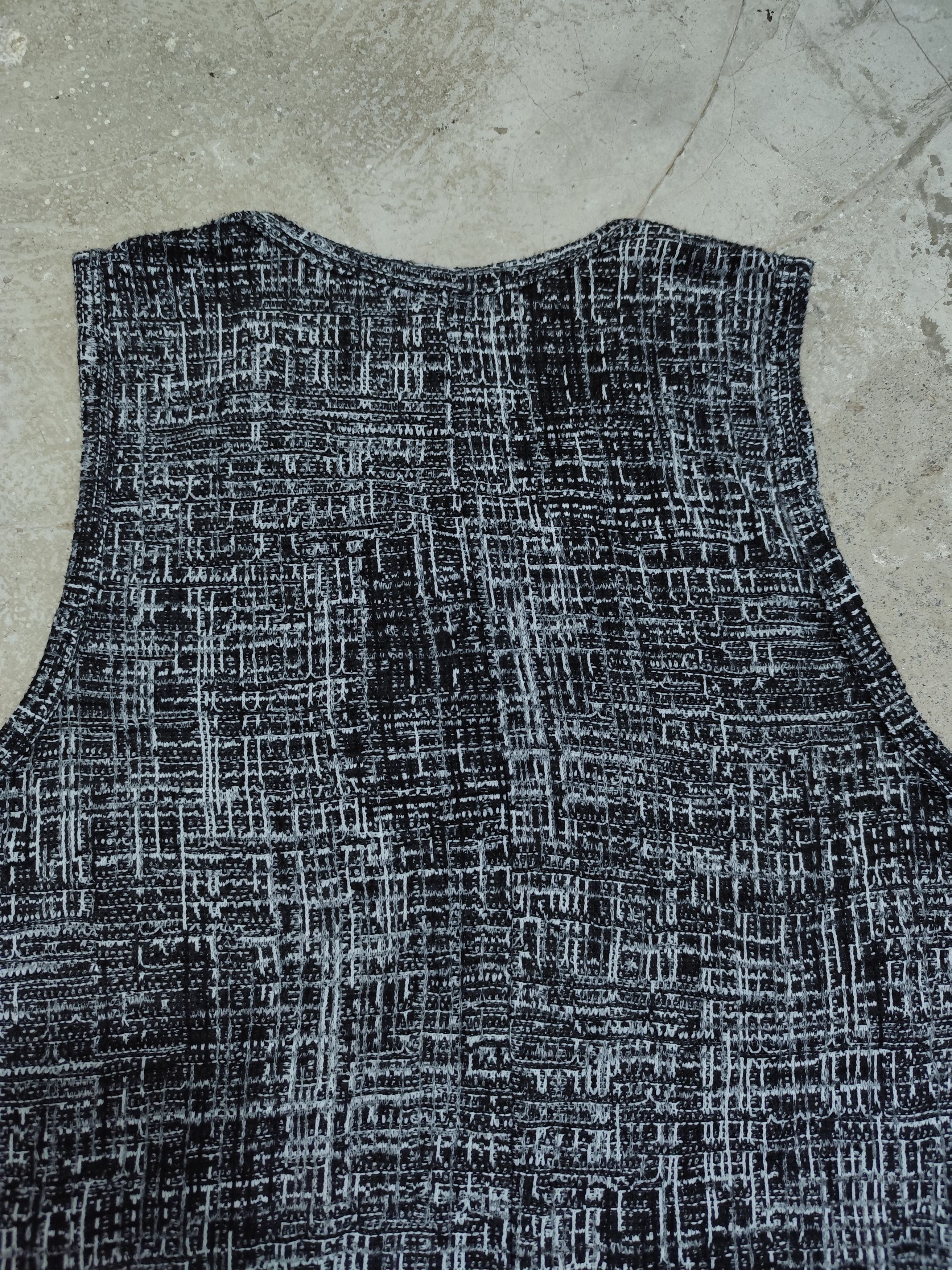 20471120 Ifsixwasnine style abordage gothic style tanktop Size US M / EU 48-50 / 2 - 9 Thumbnail