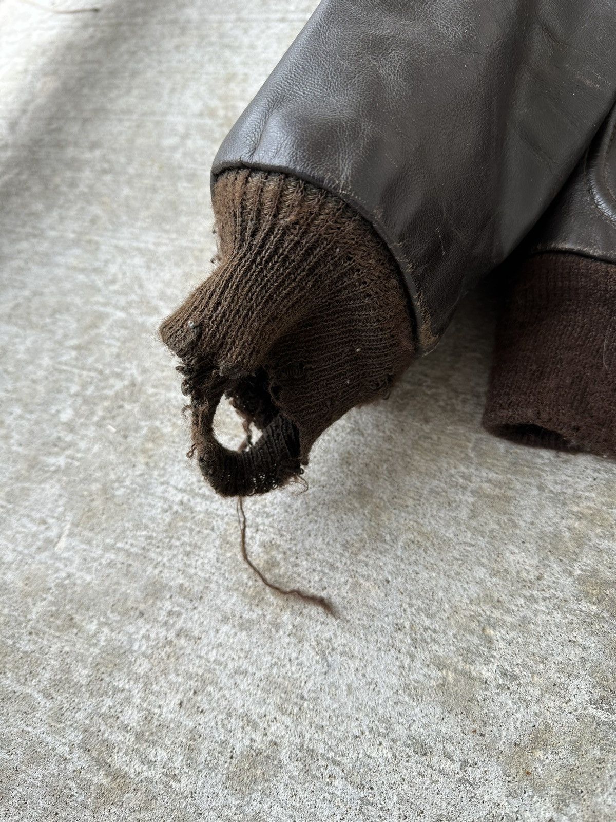 Genuine Leather 70s Shearling Fur-Lined Bomber Flight Jacket Size US L / EU 52-54 / 3 - 6 Thumbnail