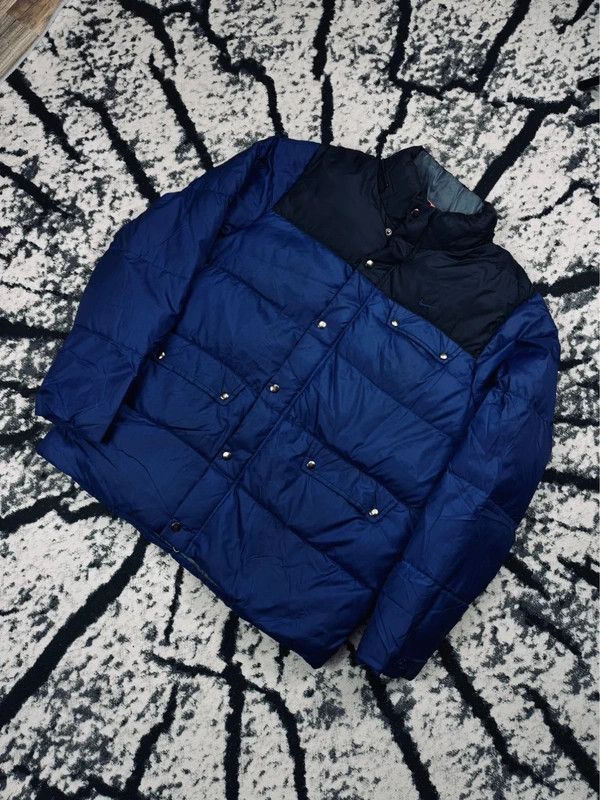 Nike Nike puffer jacket navy blue L logo Size US L / EU 52-54 / 3 - 2 Thumbnail