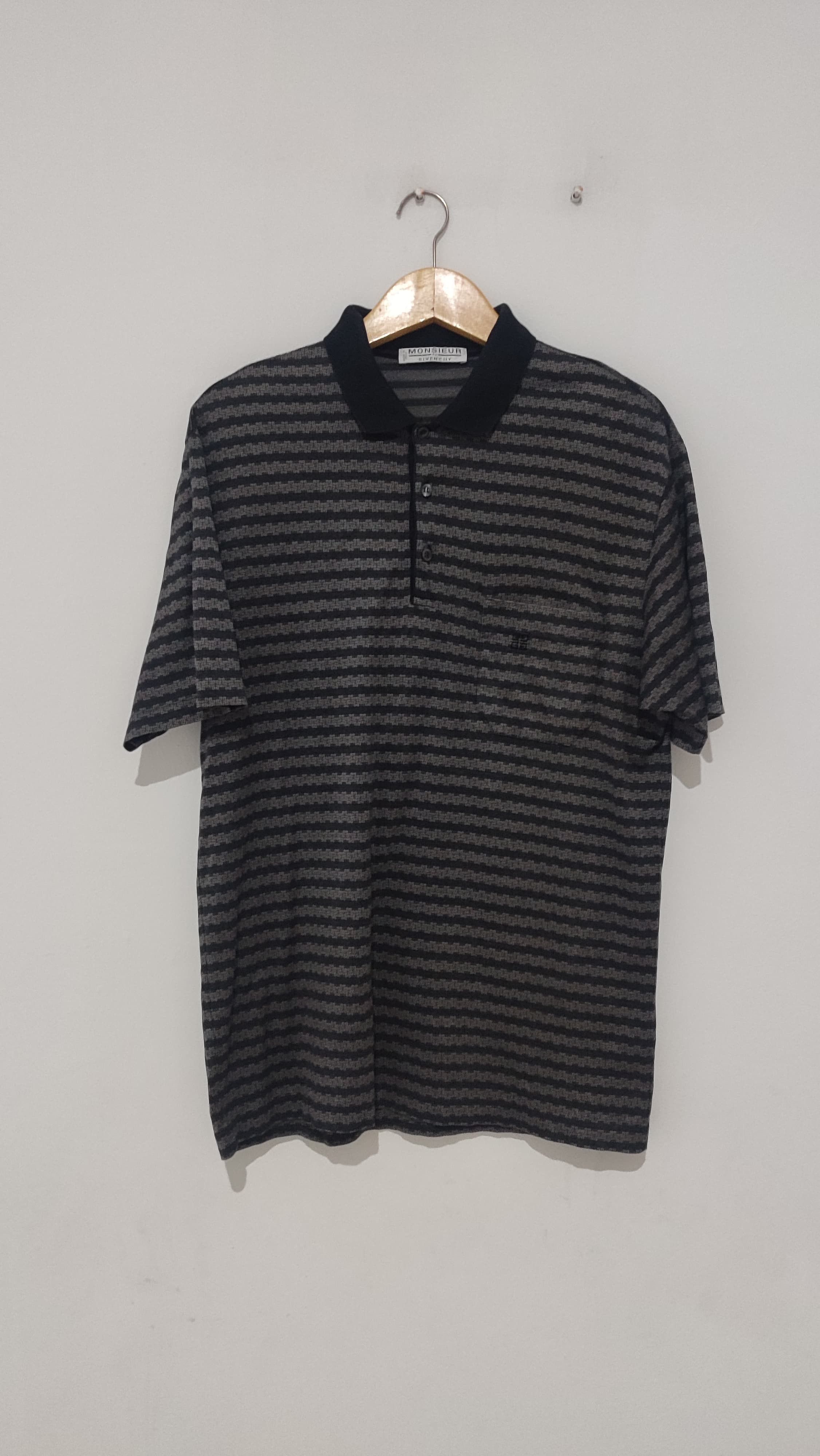 Givenchy Givenchy monogram monsieur Size US M / EU 48-50 / 2 - 1 Thumbnail