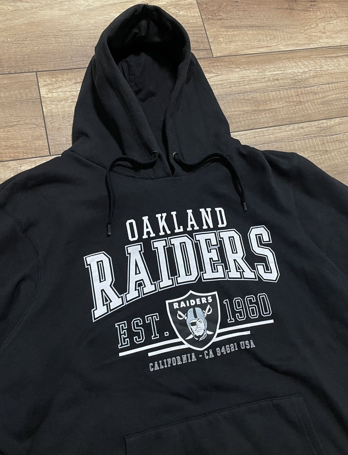 NFL NFL Oakland Raiders Team Apparel Hoodie Big Logo Size US L / EU 52-54 / 3 - 4 Thumbnail