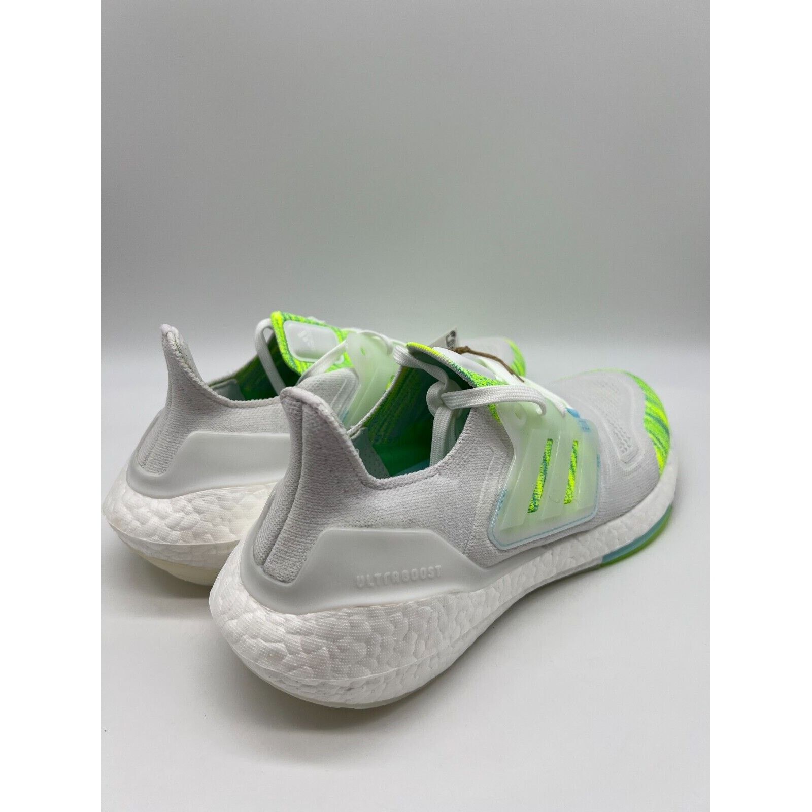 Adidas Adidas Ultraboost 22 Running Women's White GX5926 Size 8.5 Size US 8.5 / IT 38.5 - 10 Thumbnail