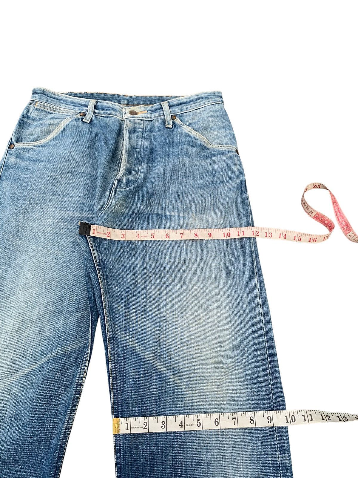 Wrangler VINTAGE WRANGLER BLUE BELL SELVEDGE FADED DISTRESSED DENIM Size US 31 - 22 Thumbnail
