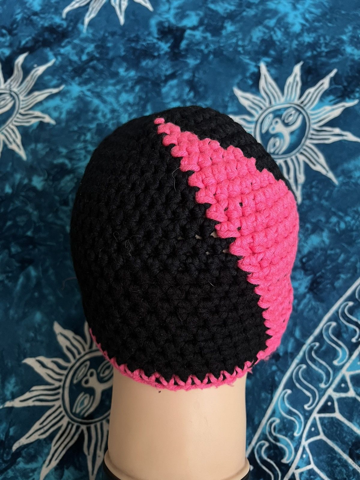 Vintage Vintage knitted Streetwear Anime Hat hand made Y2k pink Size ONE SIZE - 10 Thumbnail