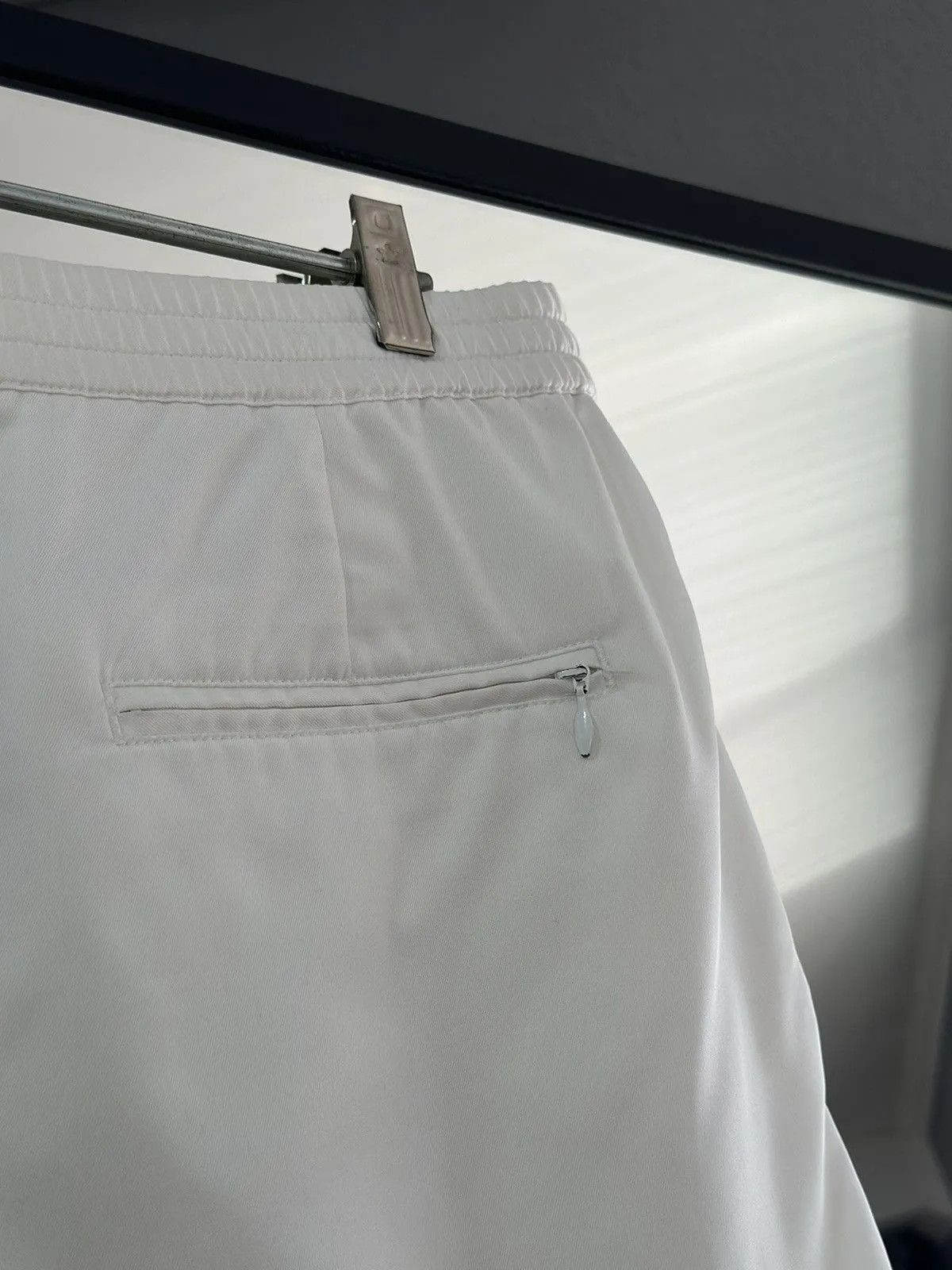 Nike Vintage Nike Shorts Court Swoosh Y2K white Federer Golf Size US 32 / EU 48 - 16 Thumbnail