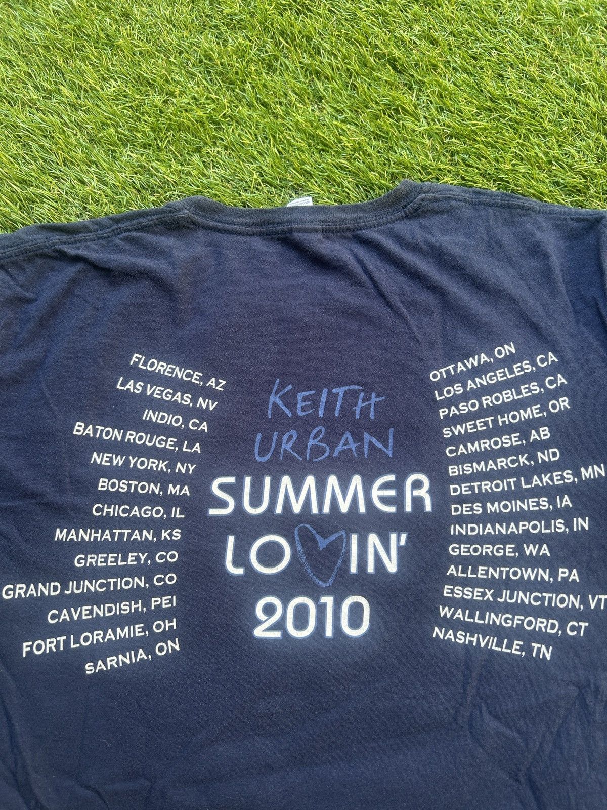 Vintage 2010 Keith Urban tour T Shirt Size US M / EU 48-50 / 2 - 5 Thumbnail