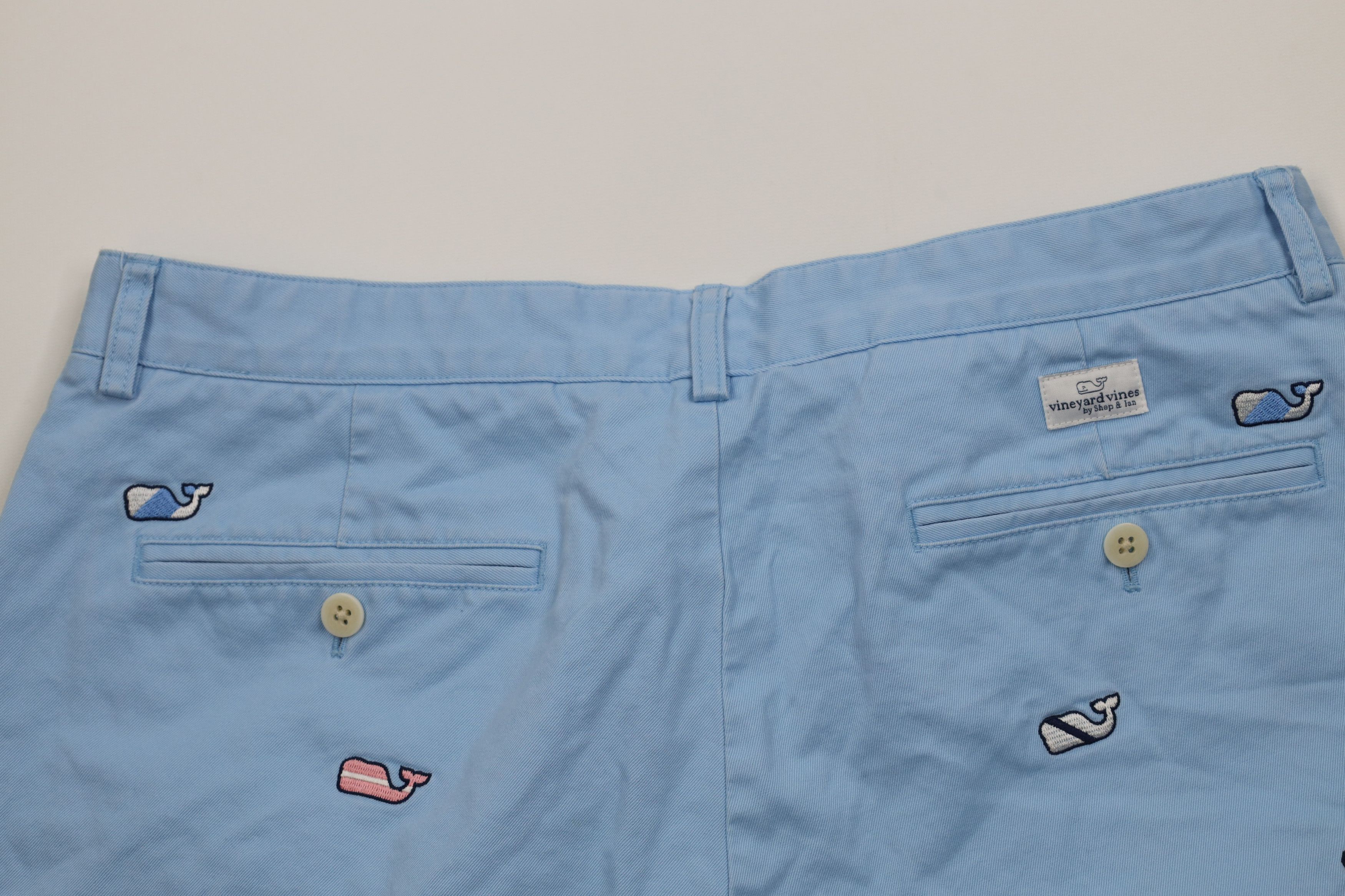 Vineyard Vines Vineyard Vines Kentucky Derby Print Club Chino Shorts Blue Size US 36 / EU 52 - 10 Thumbnail