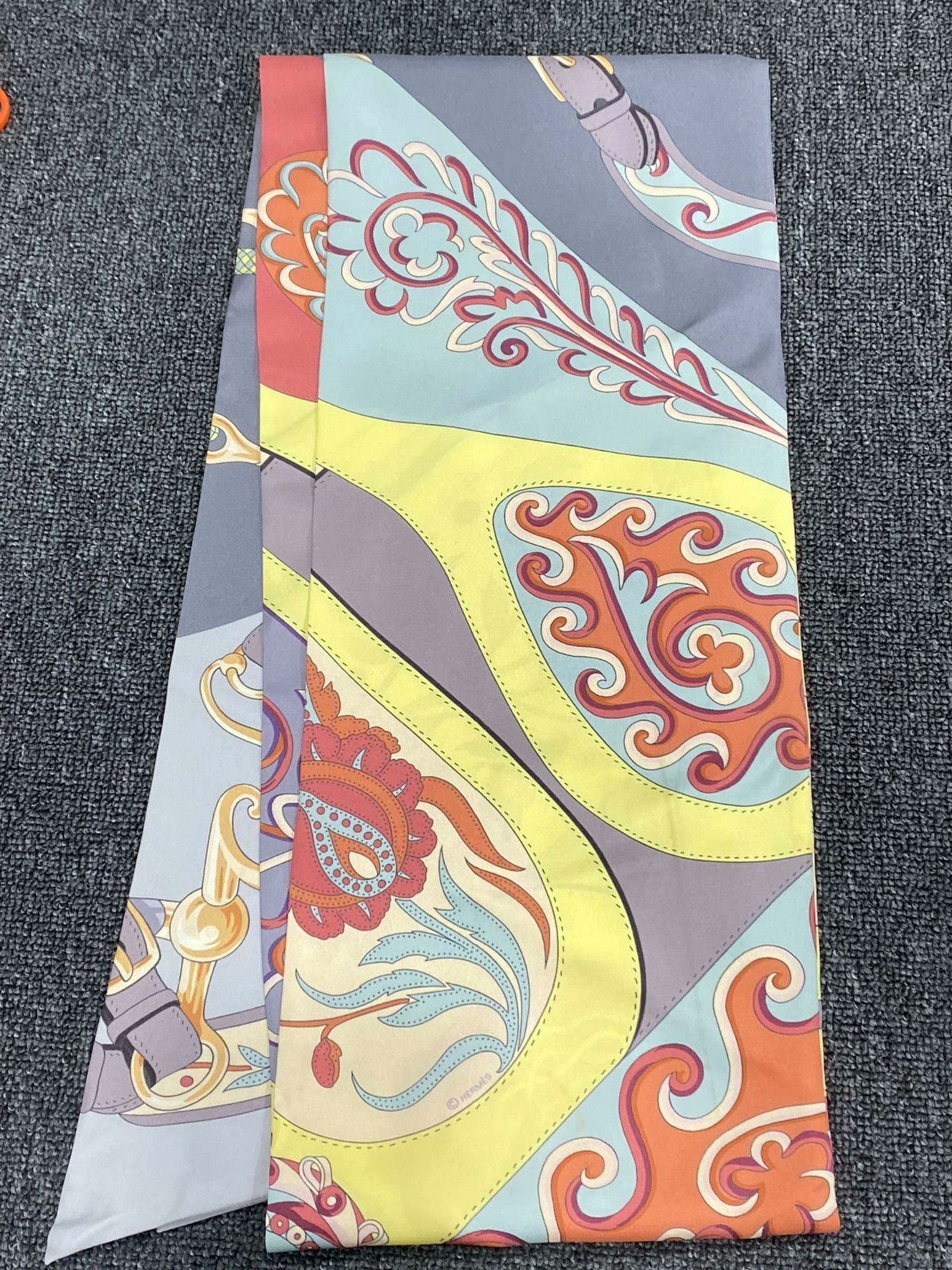 Hermes Hermes Floral Scarf one size Men Size ONE SIZE - 1 Thumbnail