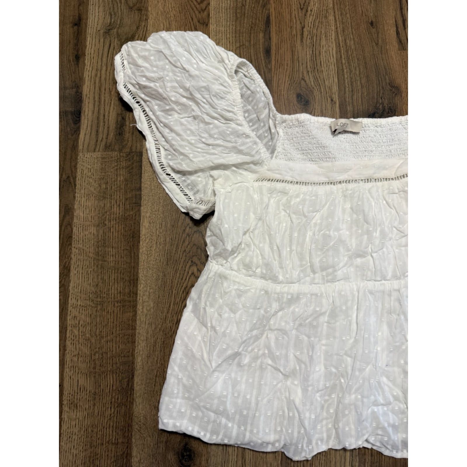 Loft Loft Blouse Women's Size Large White Short Sleeve Flared Sleeve Smocked Regular Size L / US 10 / IT 46 - 3 Thumbnail
