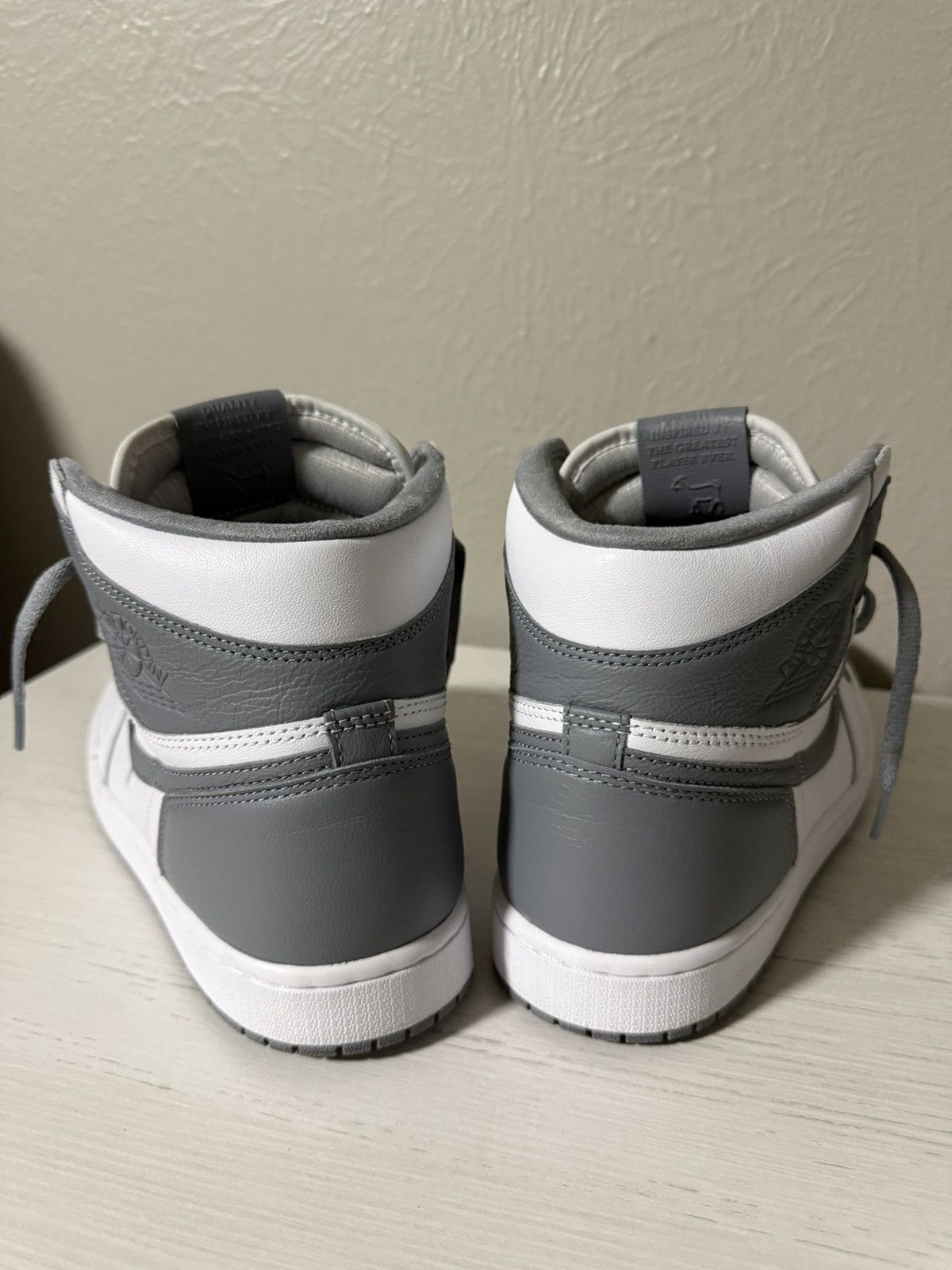 Nike Air Jordan 1 Retro High OG “Stealth” Size US 11 / EU 44 - 4 Thumbnail