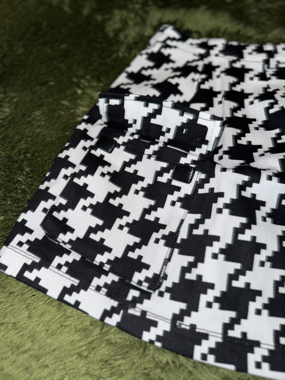 Adidas × Ivy Park [XS] Adidas x IVY PARK Houndstooth Check Skirt Size 27" / US 4 / IT 40 - 11 Thumbnail