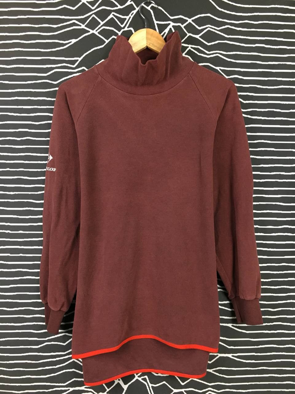 Japanese Brand Vtg V DAY Japanese Brand Turtle Neck Long Sleeve Tee Size US XL / EU 56 / 4 - 1 Thumbnail