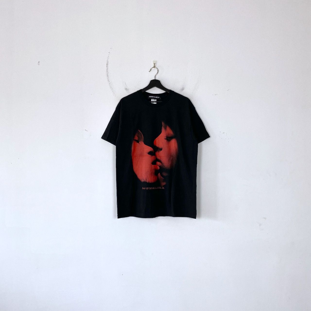 Mowalola MOWALOLA KISS ME TEE Size US L / EU 52-54 / 3 - 1 Thumbnail