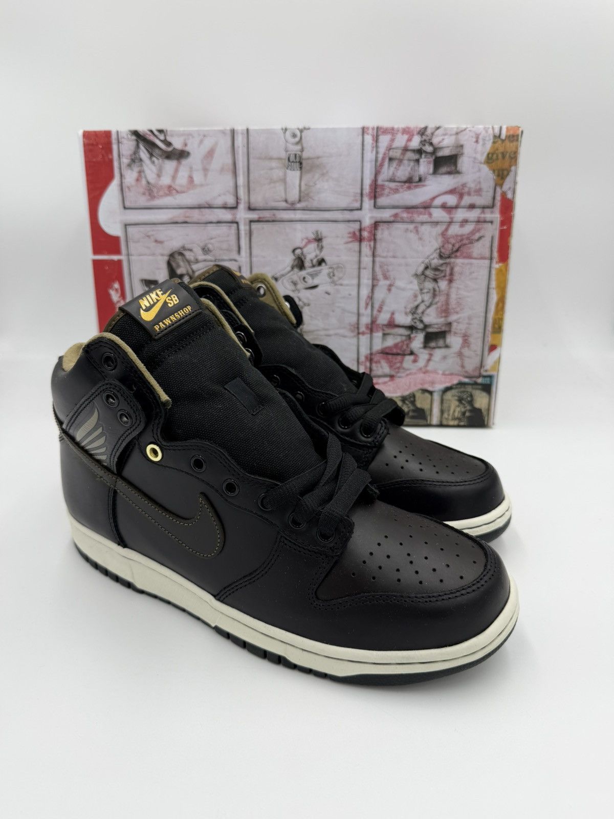 Nike SB Dunk High Pawnshop Skate Co. (Special Box) Size US 9.5 / EU 42-43 - 1 Thumbnail