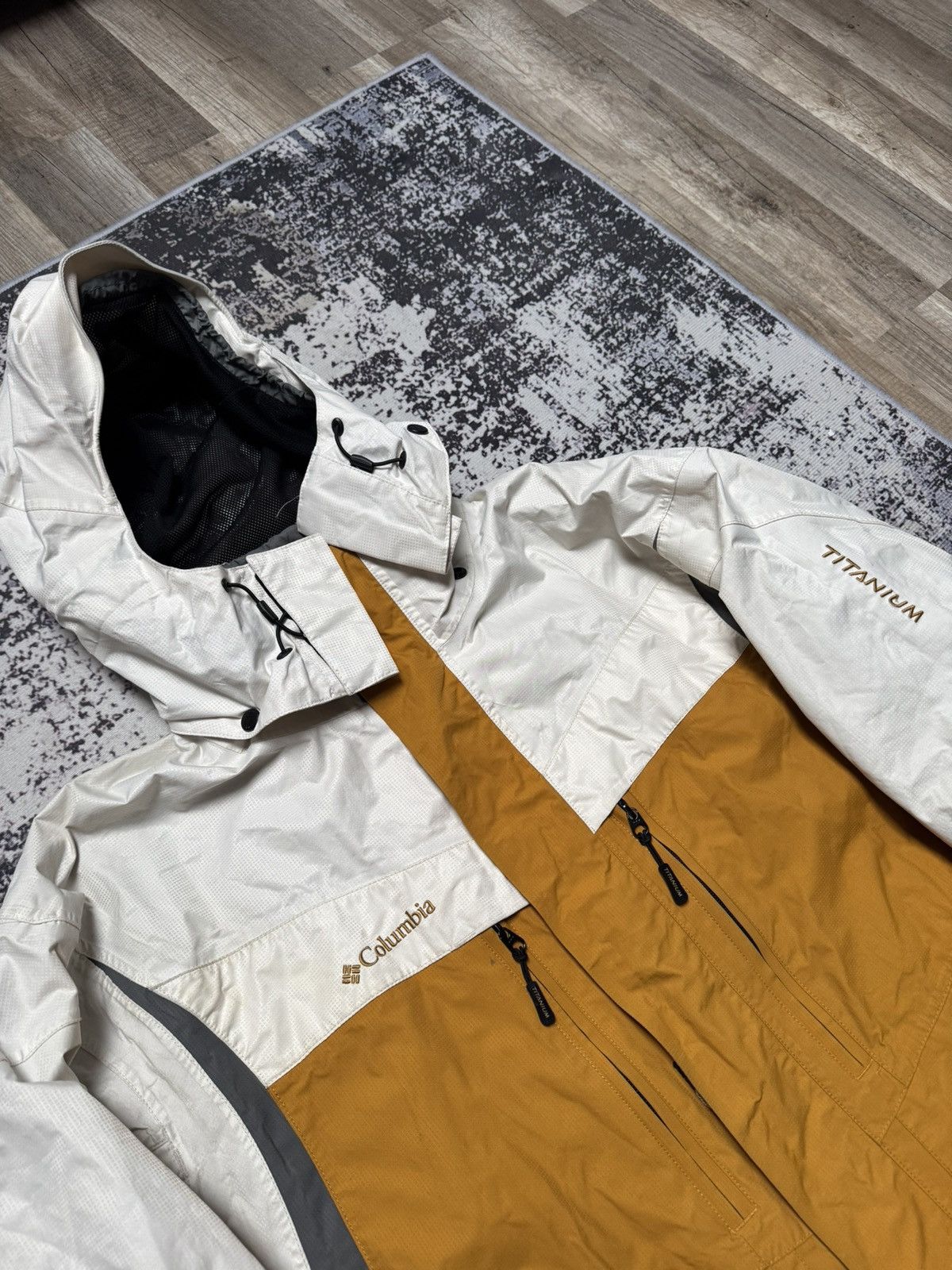 Columbia × Vintage 90’s Columbia Omni-Tech Waterproof titanium Windbreaker Size US XL / EU 56 / 4 - 3 Thumbnail
