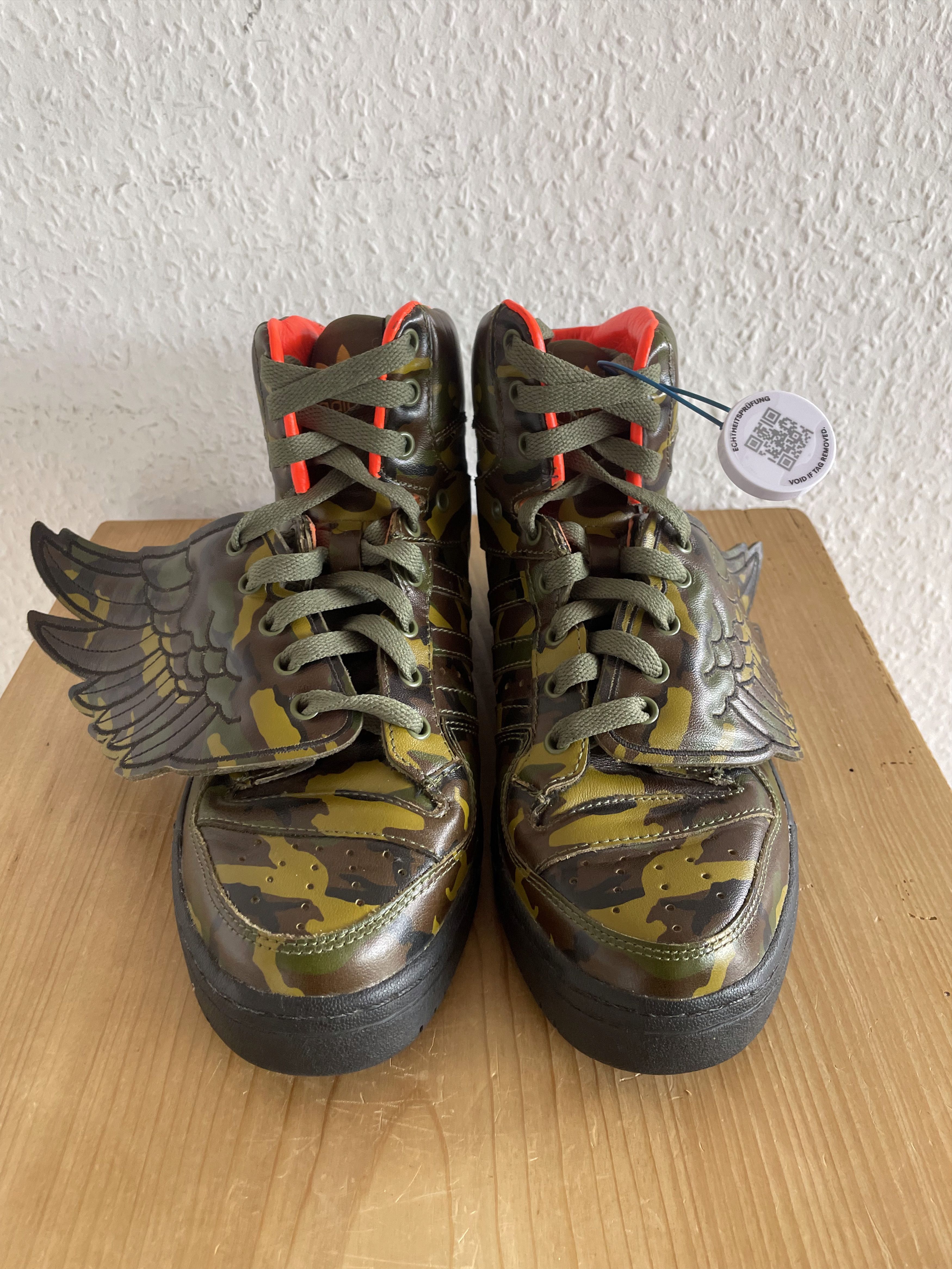 Adidas × Jeremy Scott Wings 1.0 Camo Leather Size US 7 / EU 40 - 1 Thumbnail